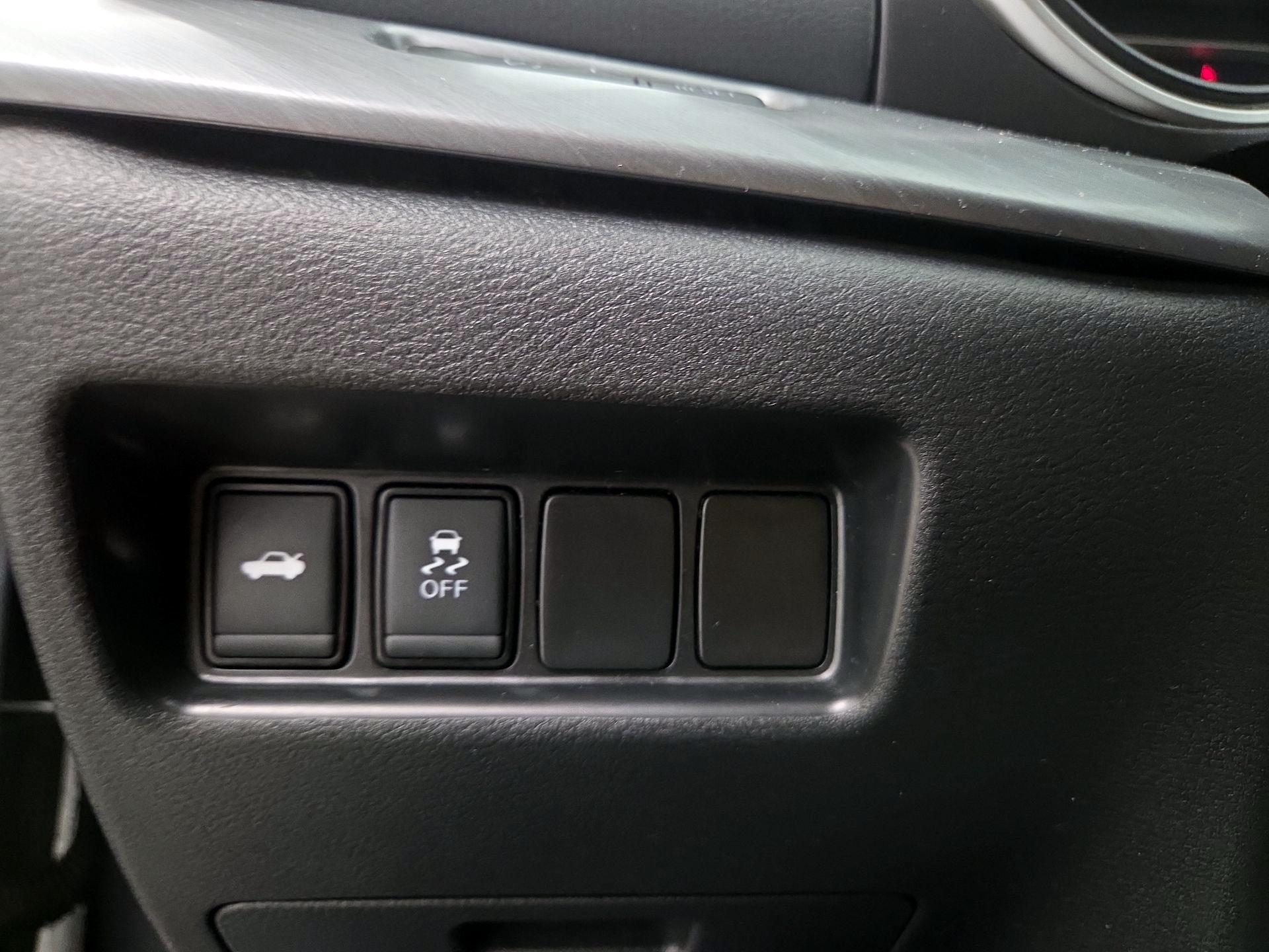 Thumbnail: 2018 Nissan Maxima - 13