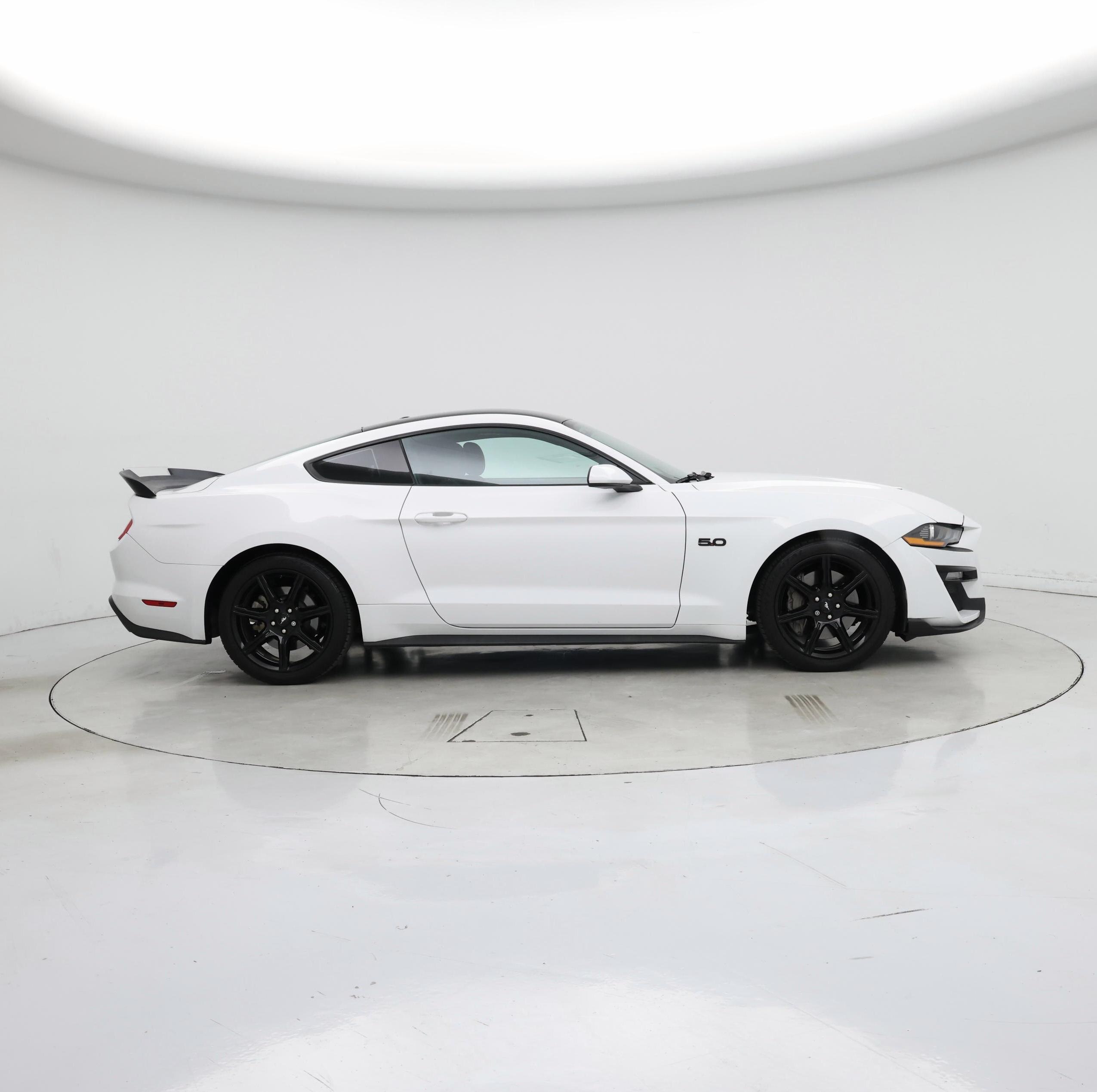 Thumbnail: 2020 Ford Mustang - 7
