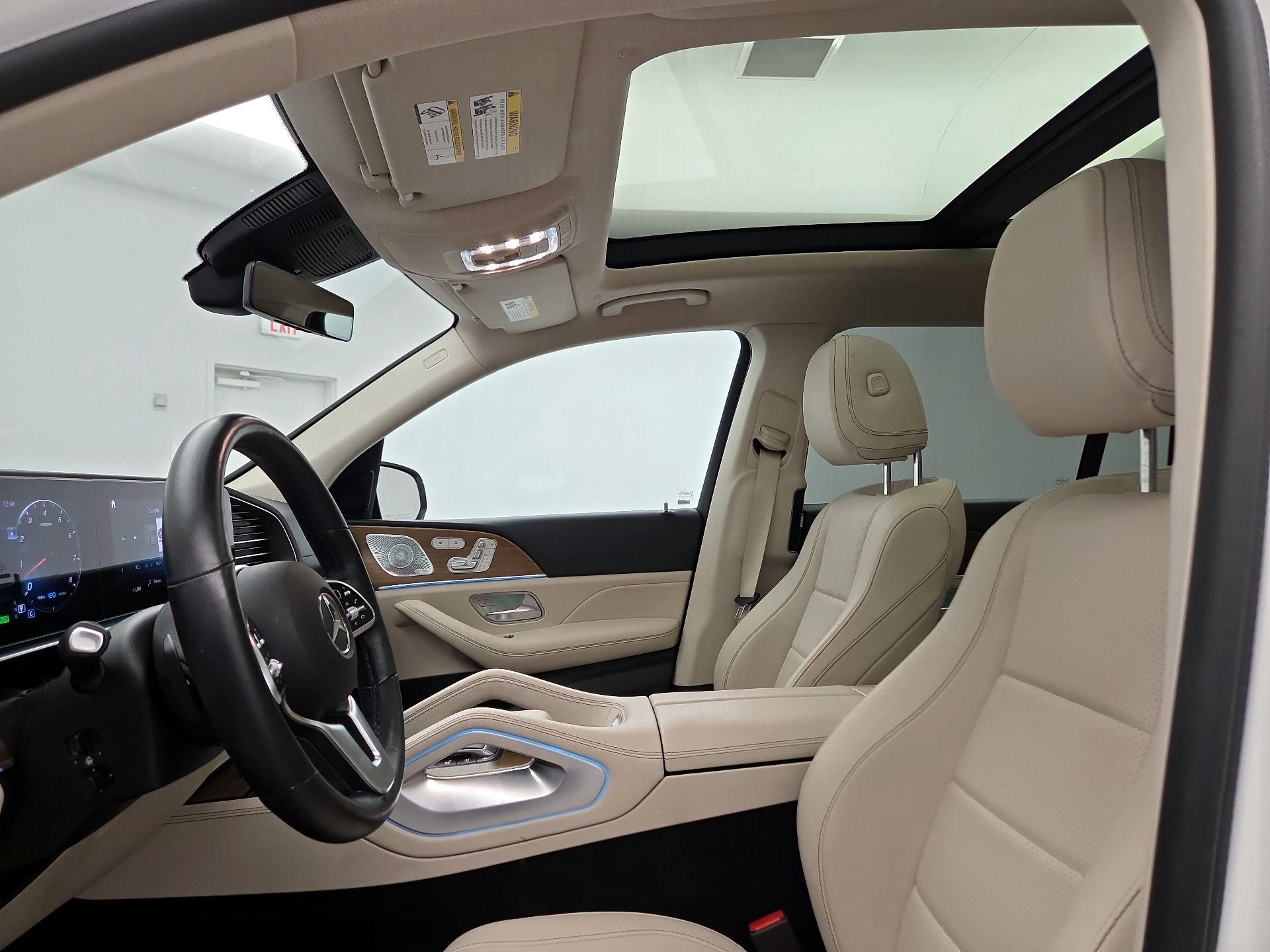 Thumbnail: 2023 Mercedes-Benz GLS - 20