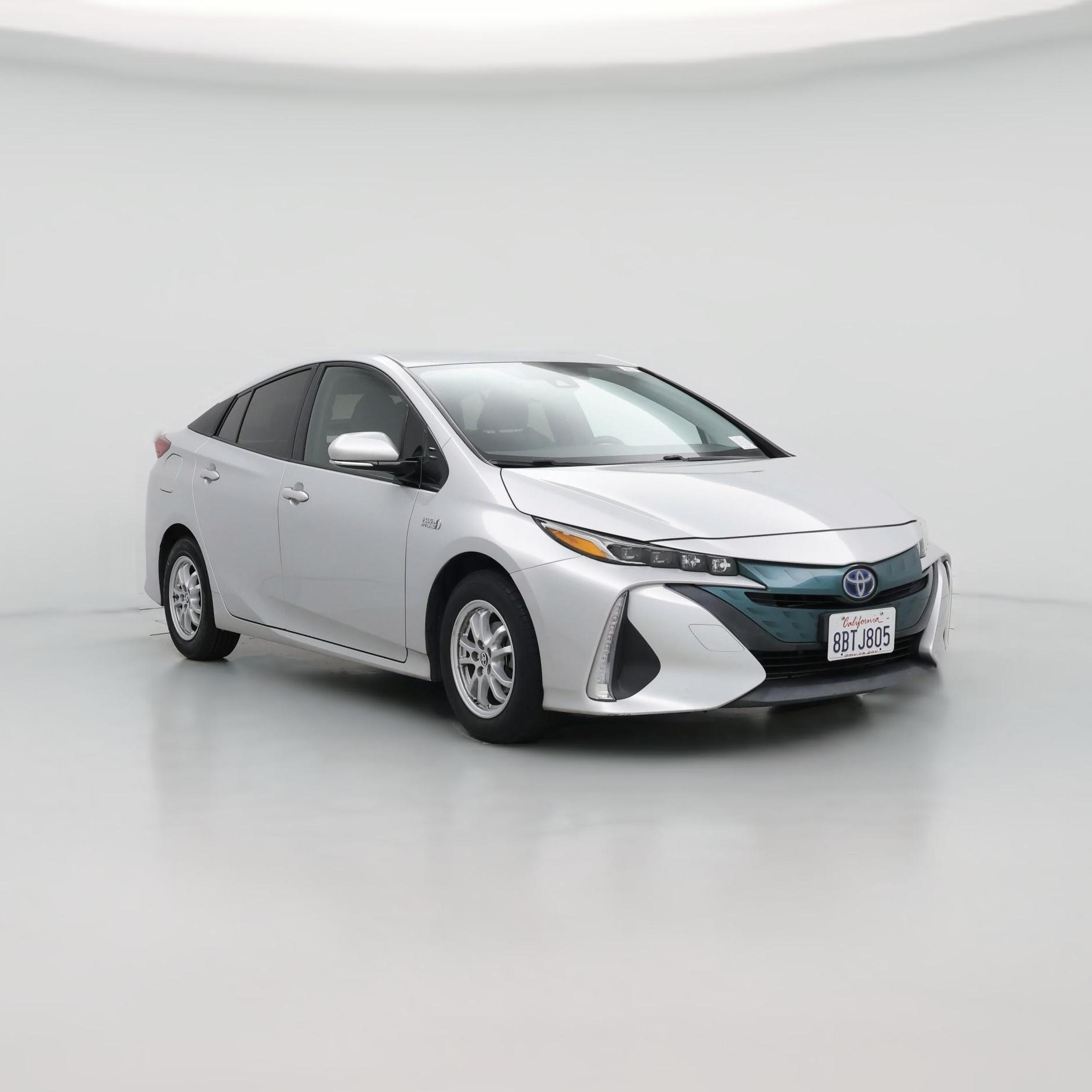 Thumbnail: 2017 Toyota Prius Prime - 1