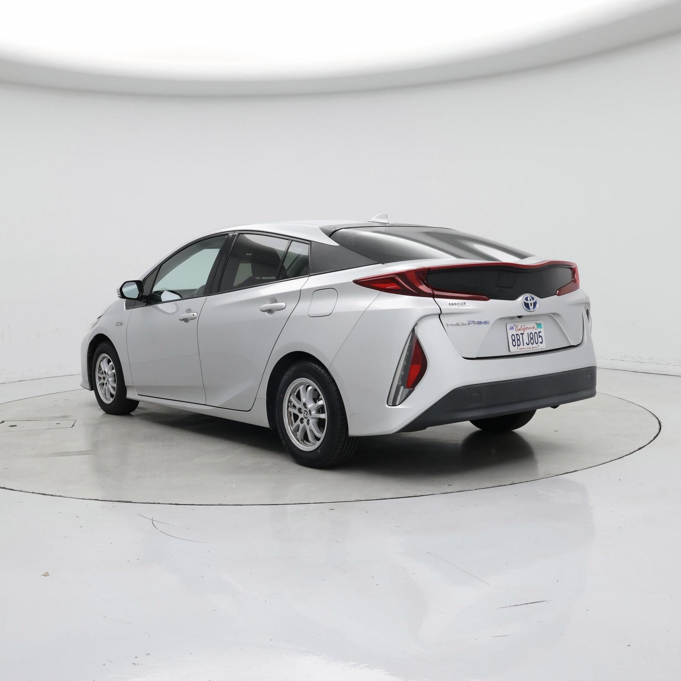 Thumbnail: 2017 Toyota Prius Prime - 2