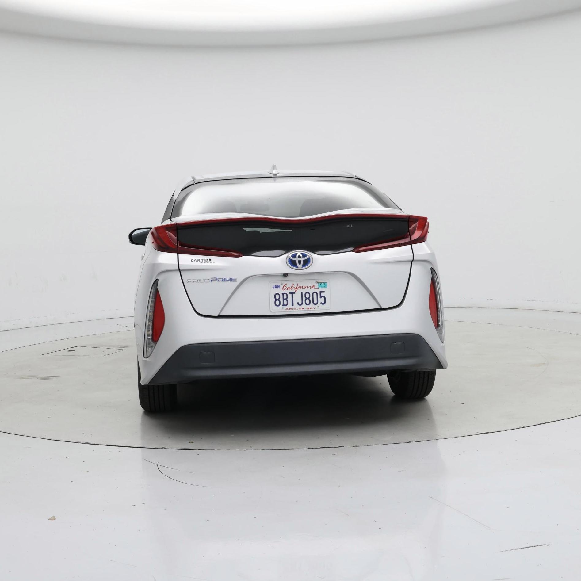 Thumbnail: 2017 Toyota Prius Prime - 6