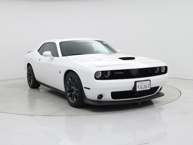 White 2023 Dodge Challenger R/T Scat Pack RWD Coupe Rear-Wheel Drive Automatic