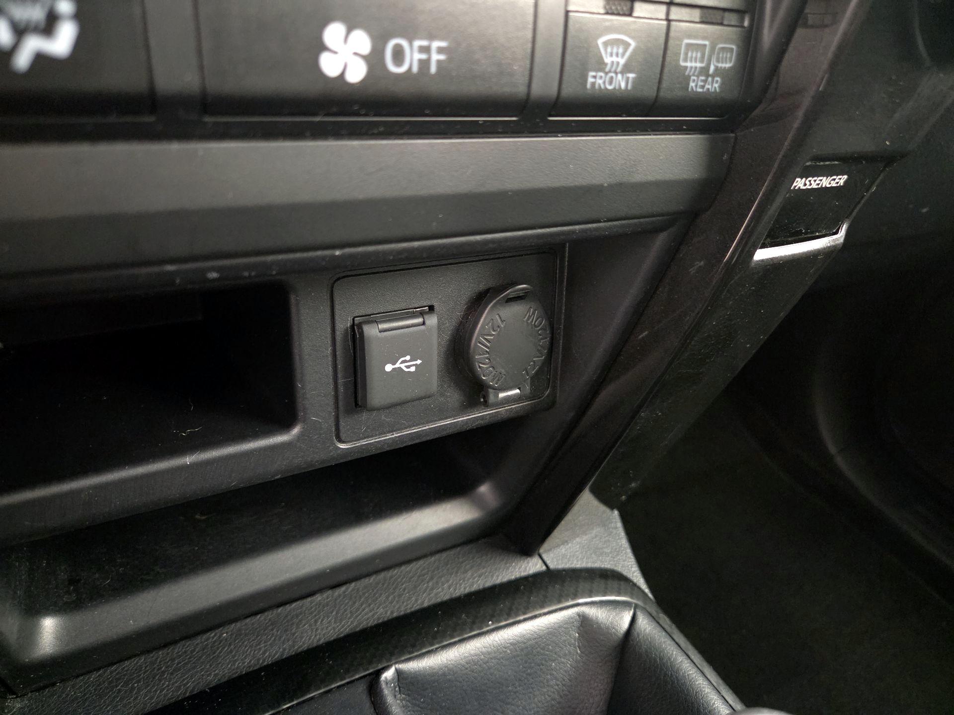 Thumbnail: 2023 Toyota 4Runner - 18