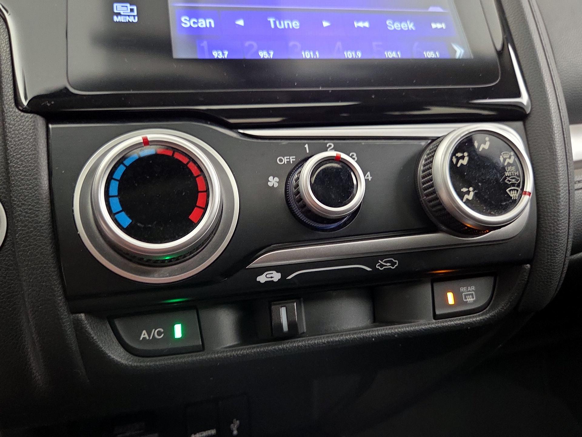 Thumbnail: 2016 Honda Fit - 16