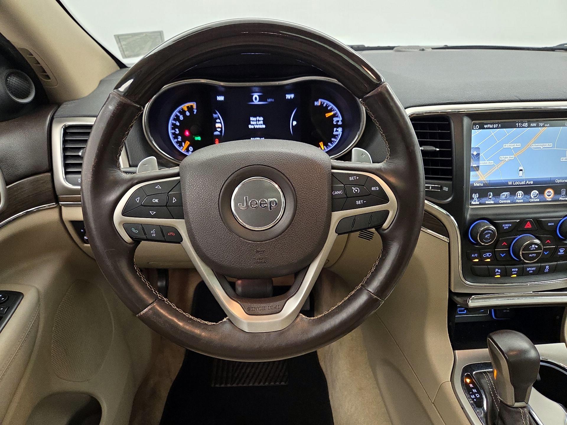 Thumbnail: 2016 Jeep Grand Cherokee - 10