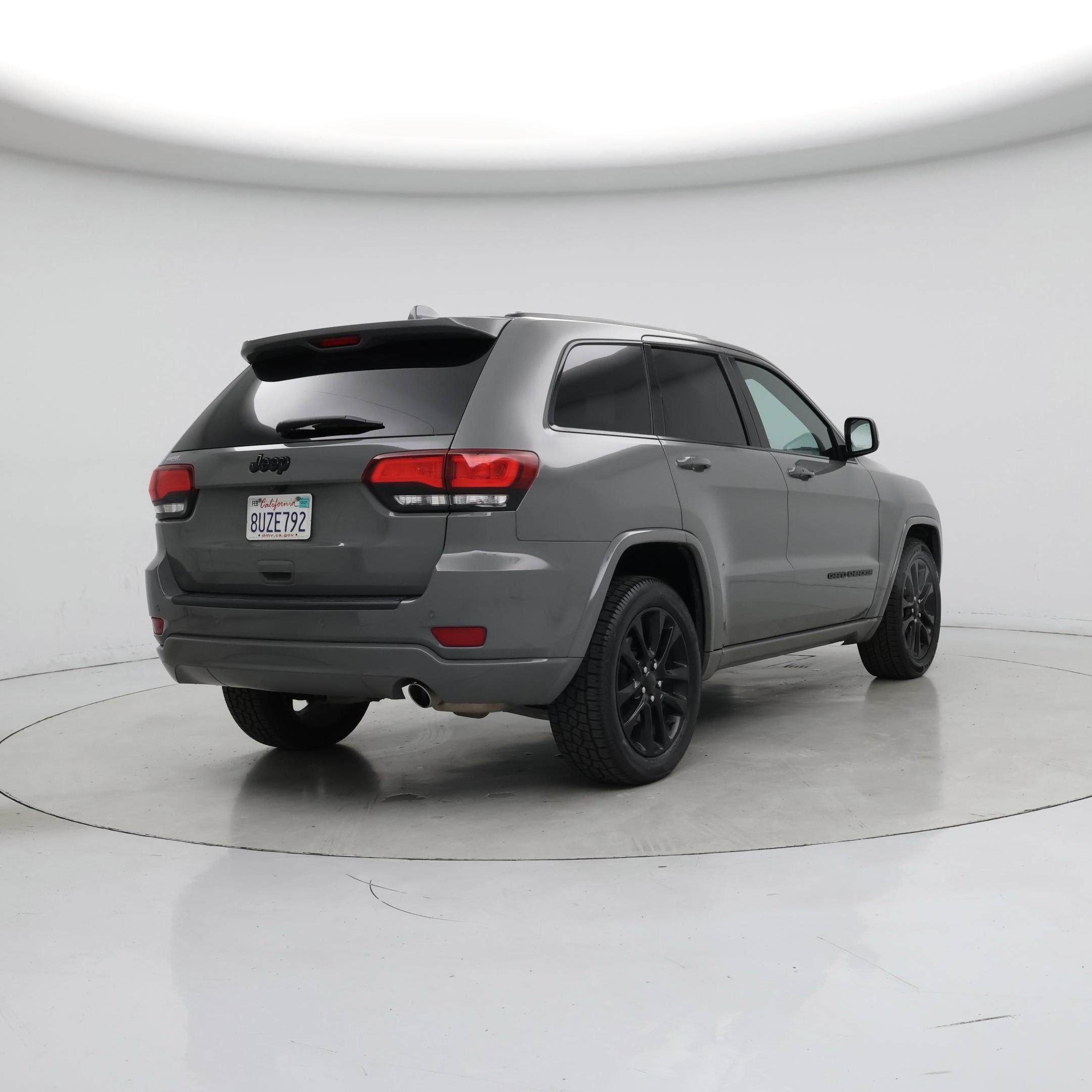 Thumbnail: 2021 Jeep Grand Cherokee - 8