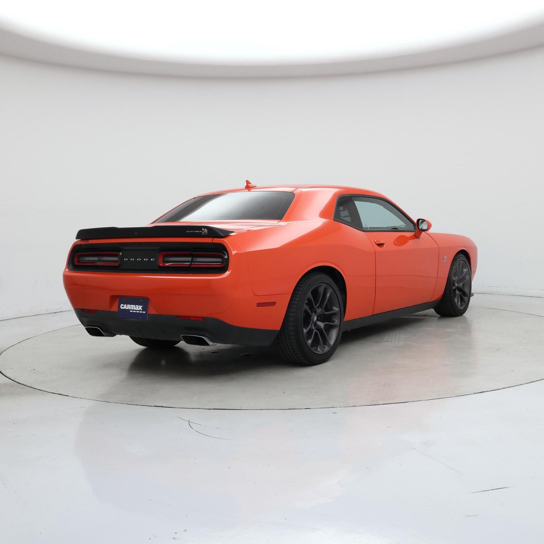 Thumbnail: 2021 Dodge Challenger - 8