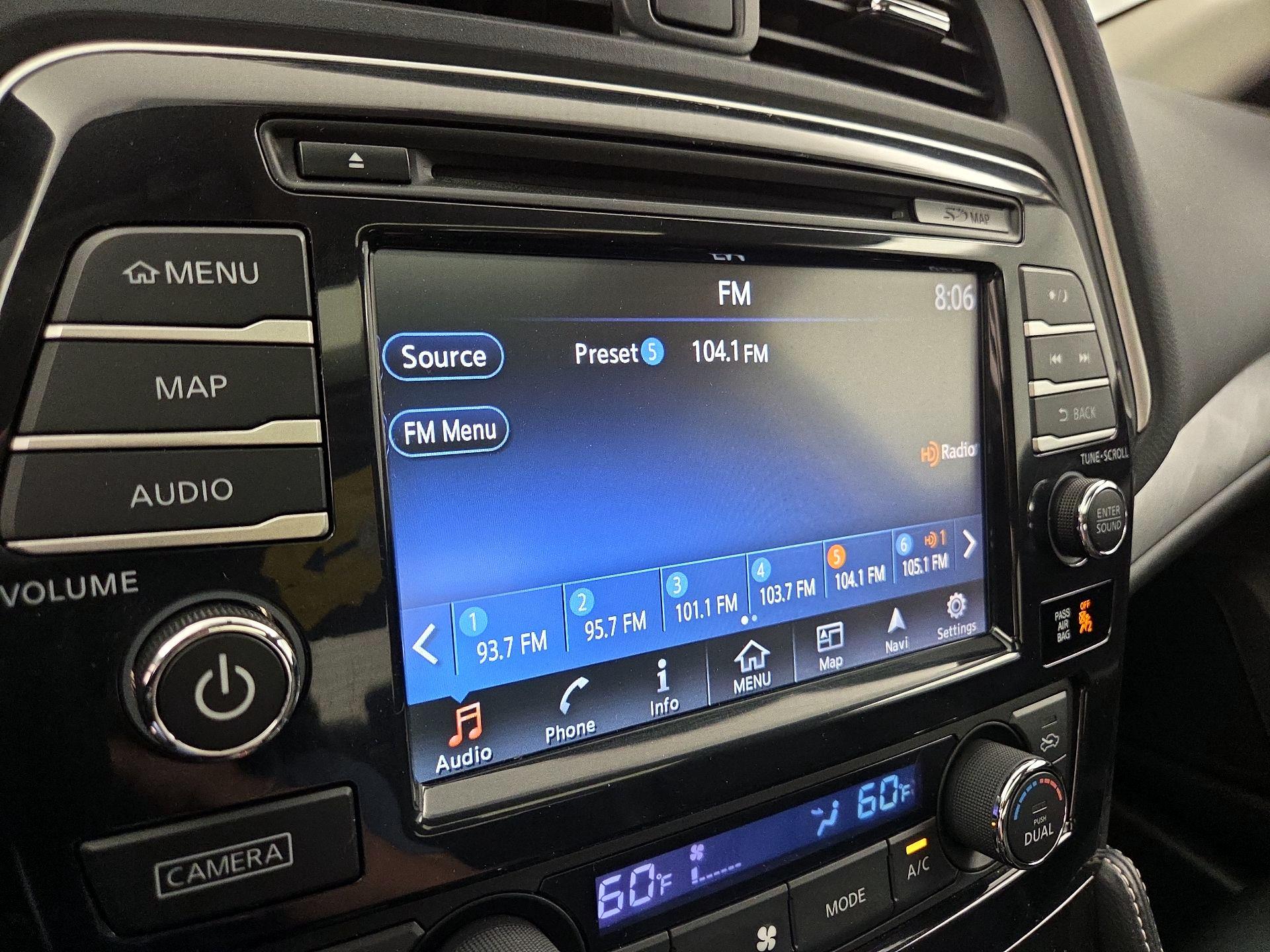 Thumbnail: 2016 Nissan Maxima - 16