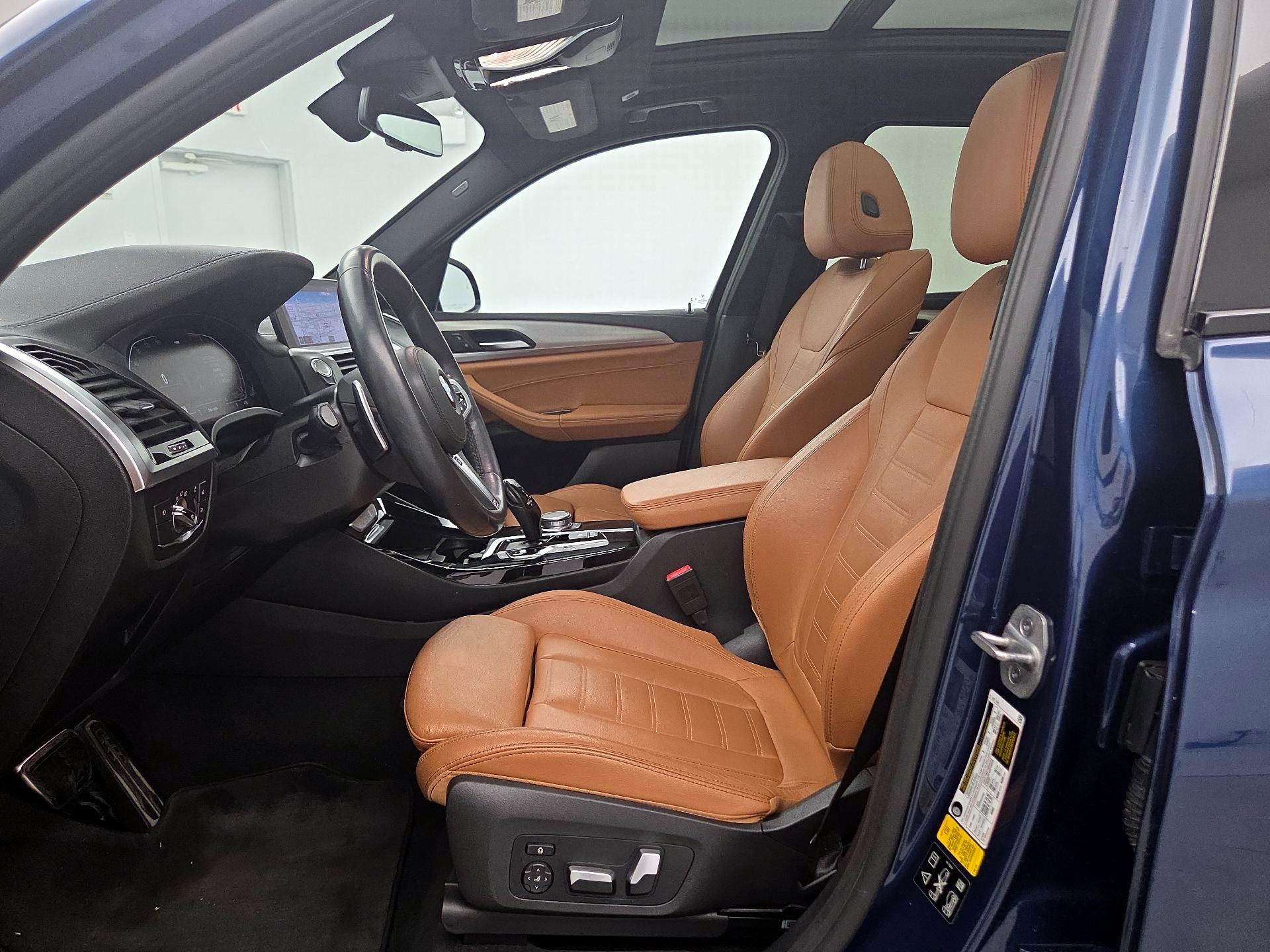 Thumbnail: 2021 BMW X3 - 11