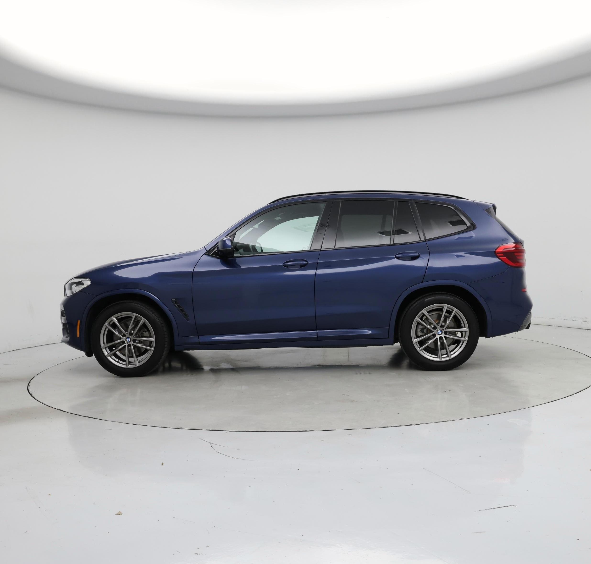 Thumbnail: 2021 BMW X3 - 3
