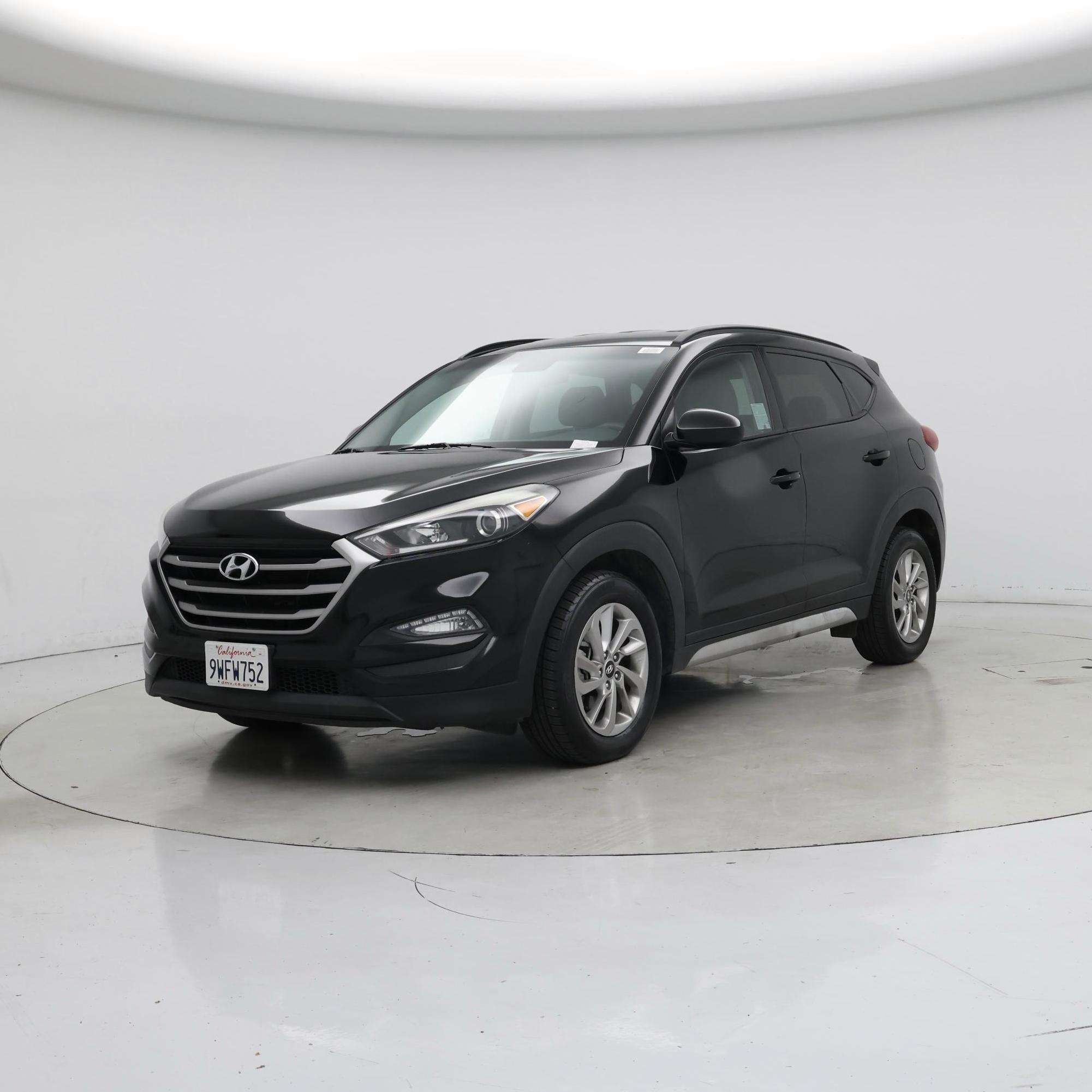 Thumbnail: 2018 Hyundai Tucson - 4