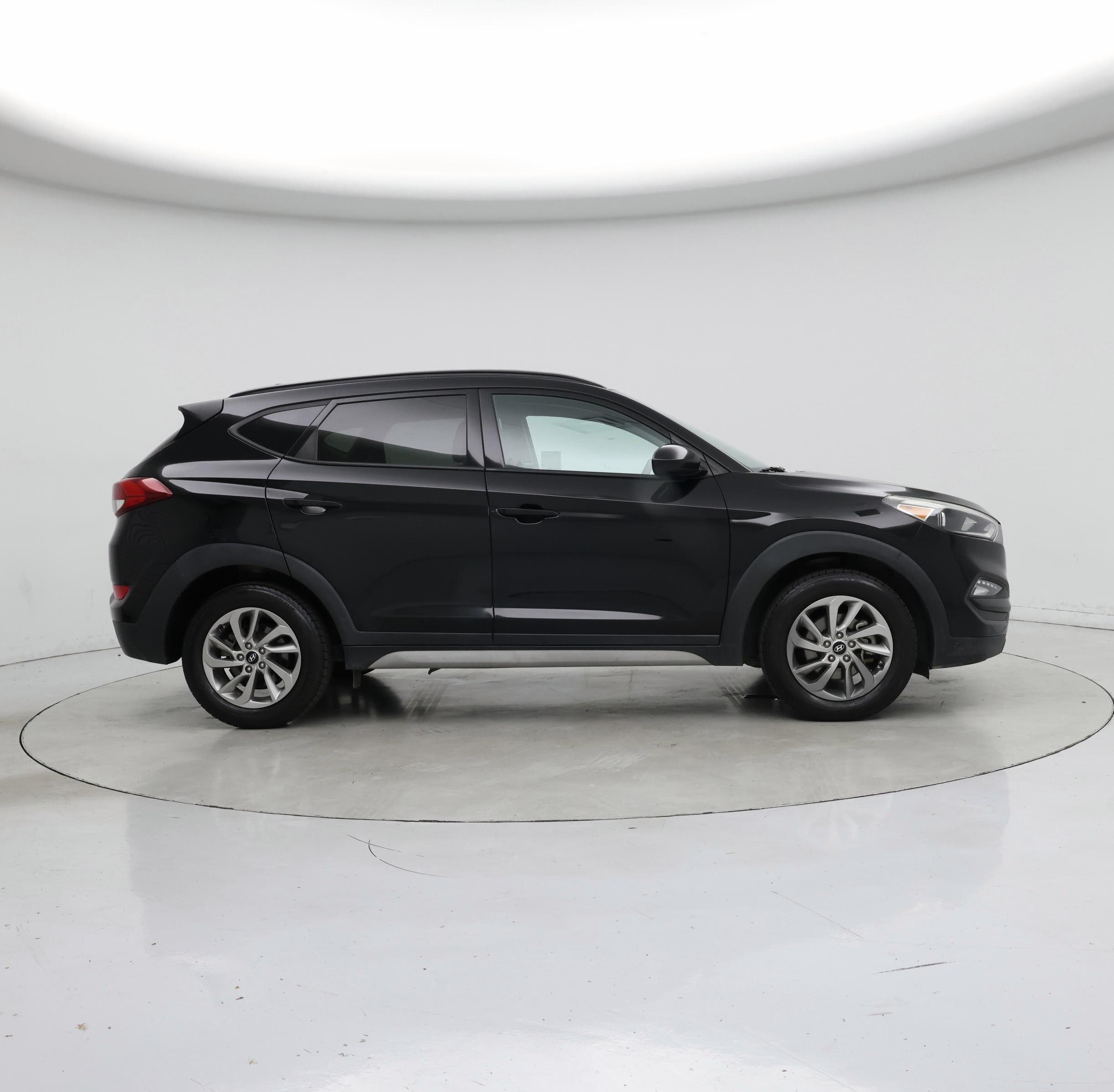 Thumbnail: 2018 Hyundai Tucson - 7