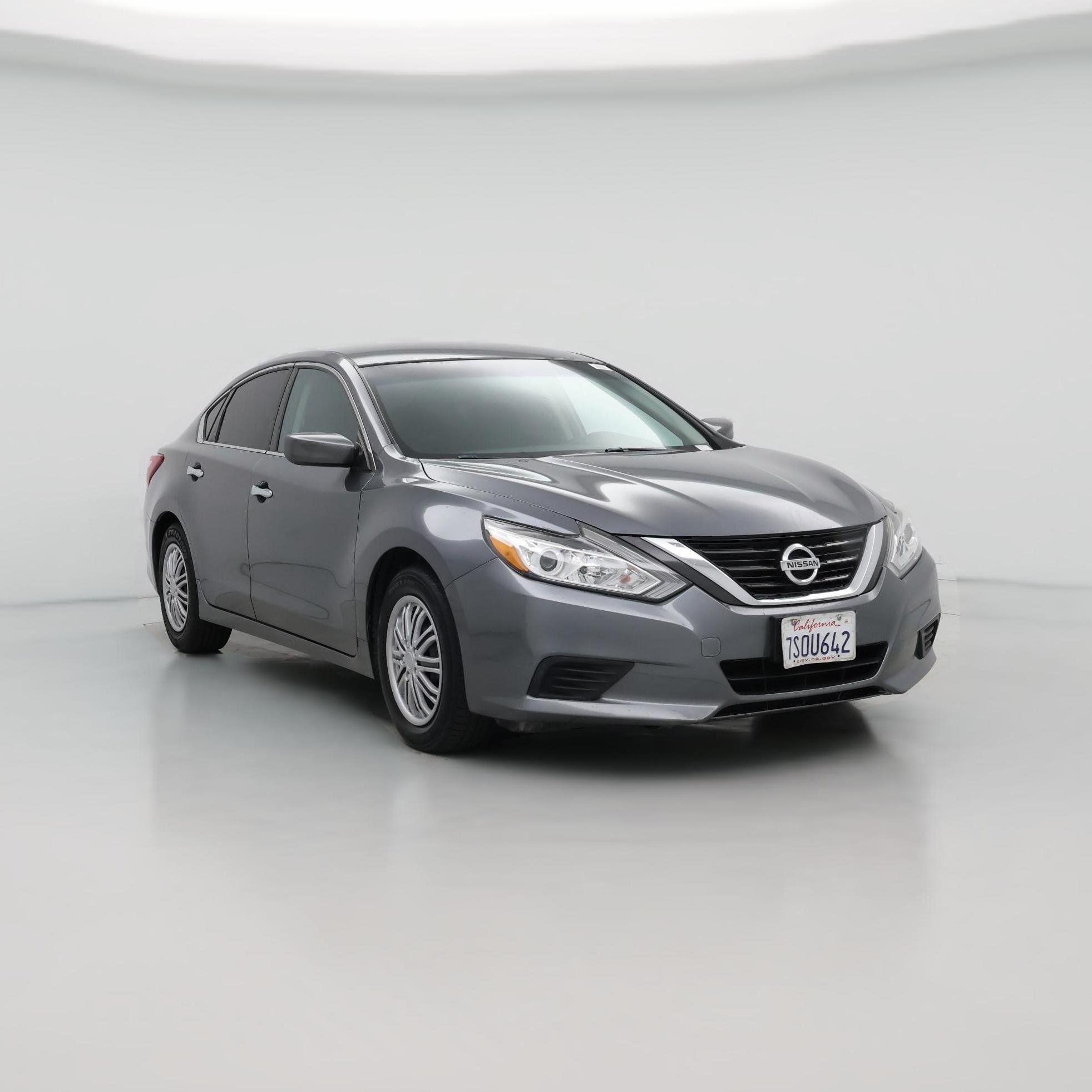 Thumbnail: 2016 Nissan Altima - 1