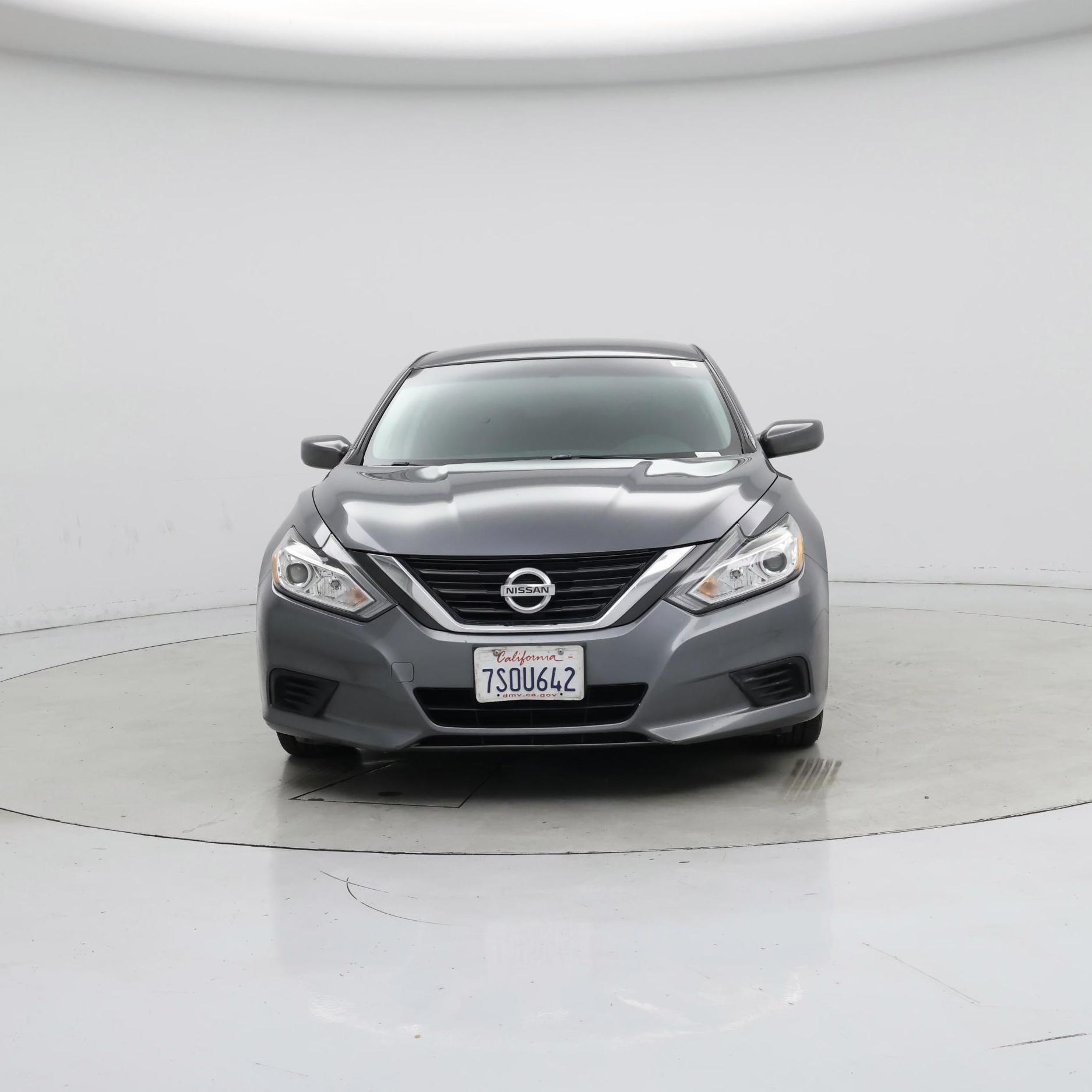 Thumbnail: 2016 Nissan Altima - 5