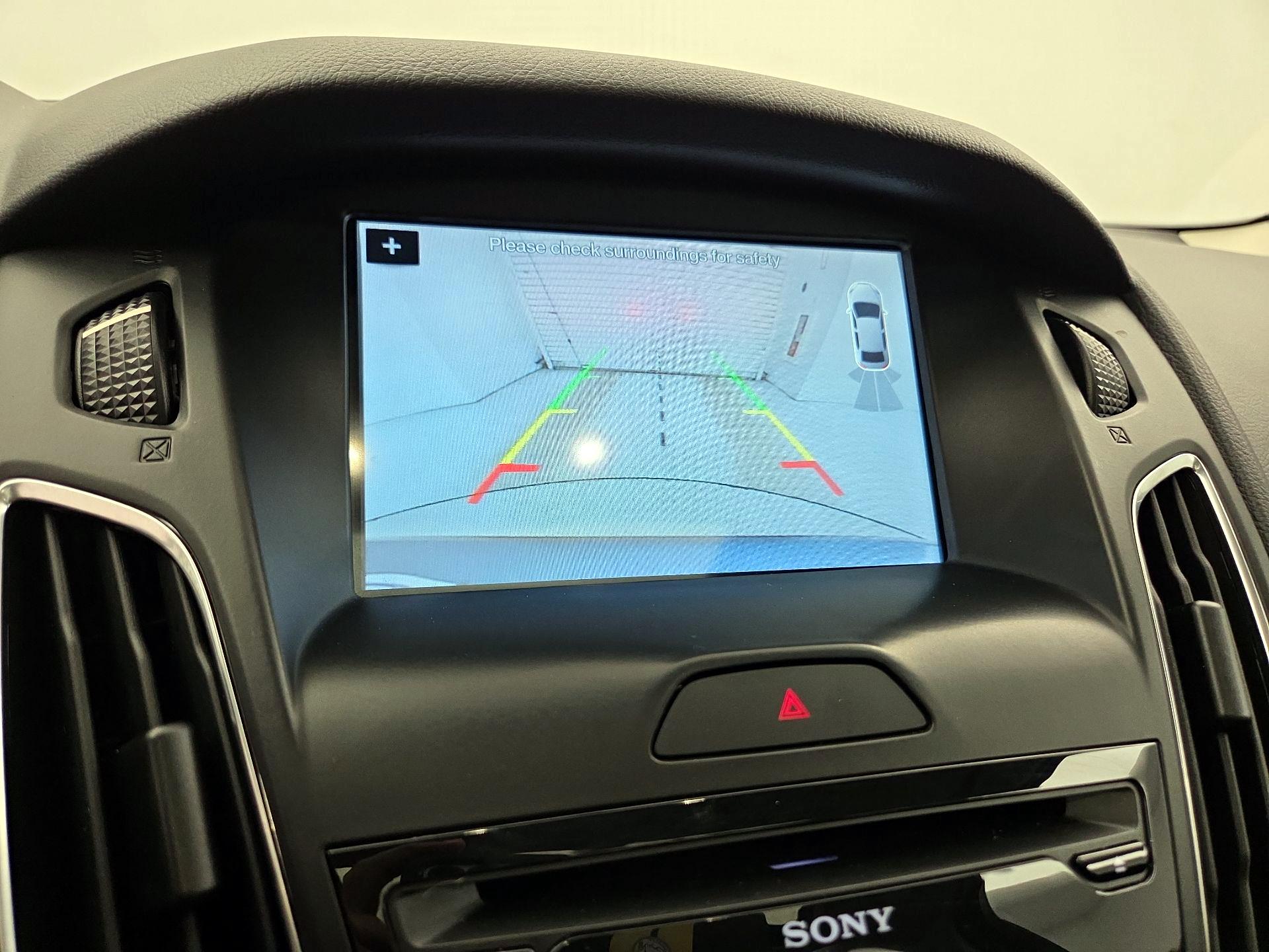 Thumbnail: 2018 Ford Focus - 14