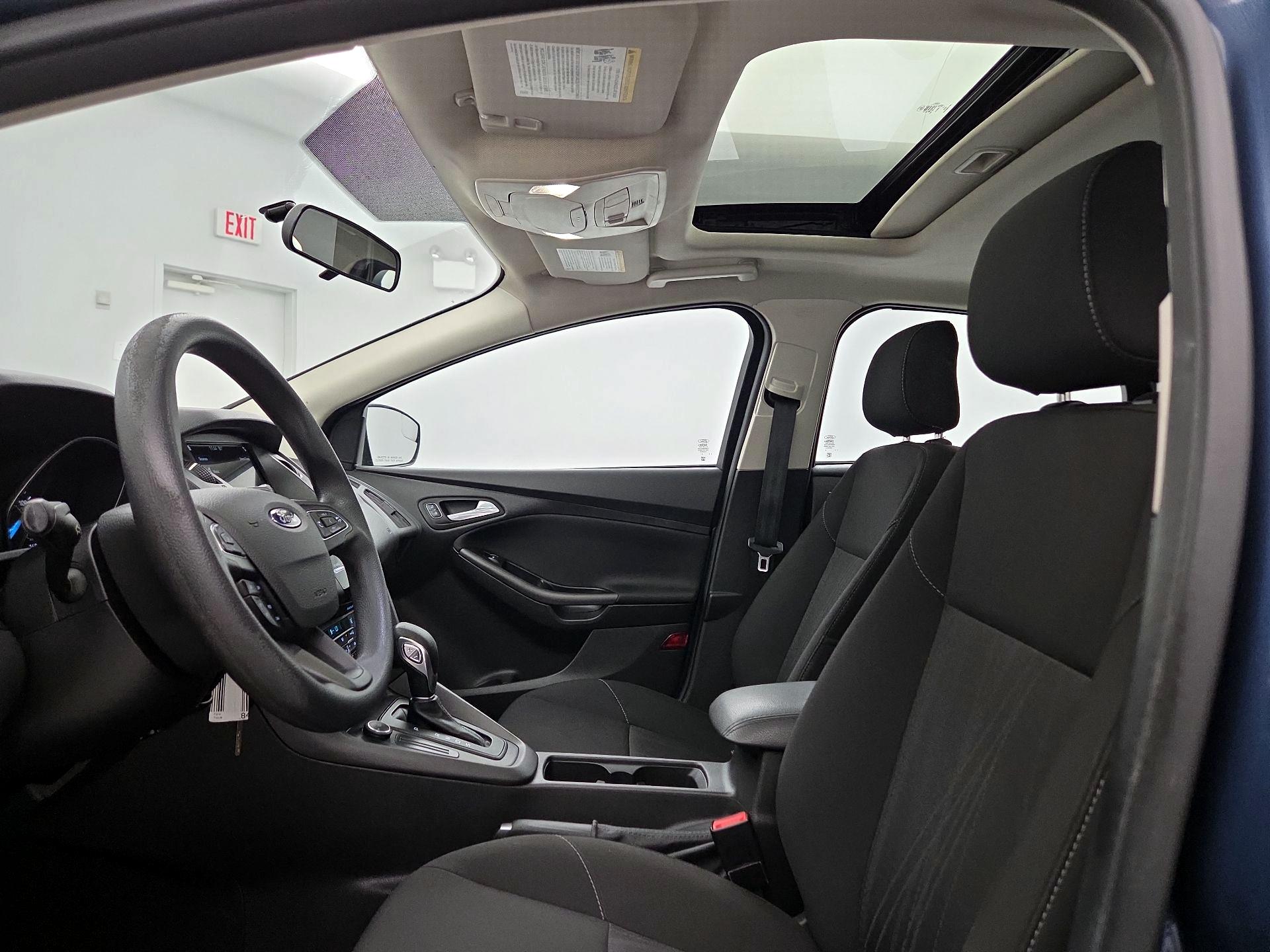 Thumbnail: 2018 Ford Focus - 19