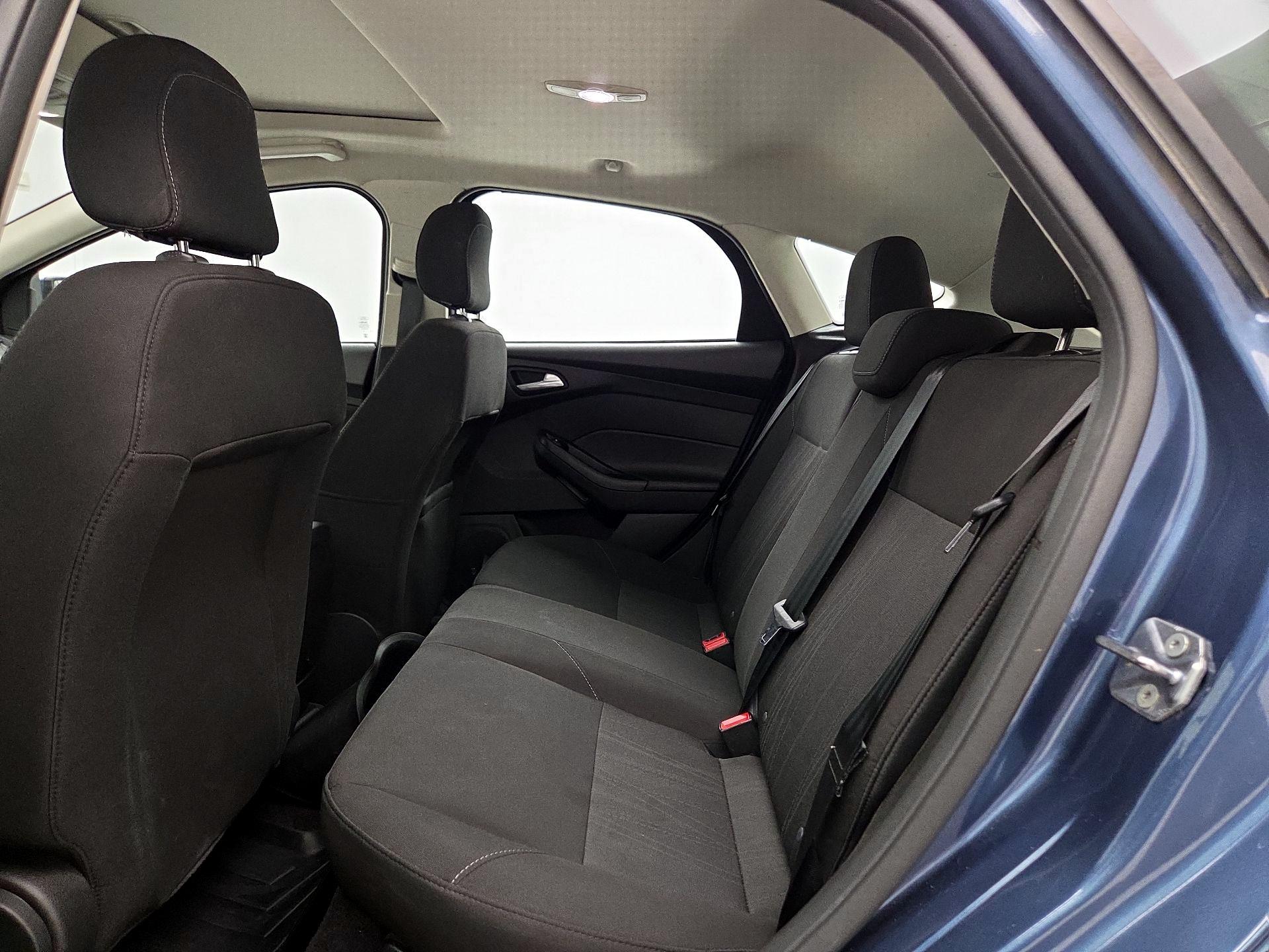 Thumbnail: 2018 Ford Focus - 20