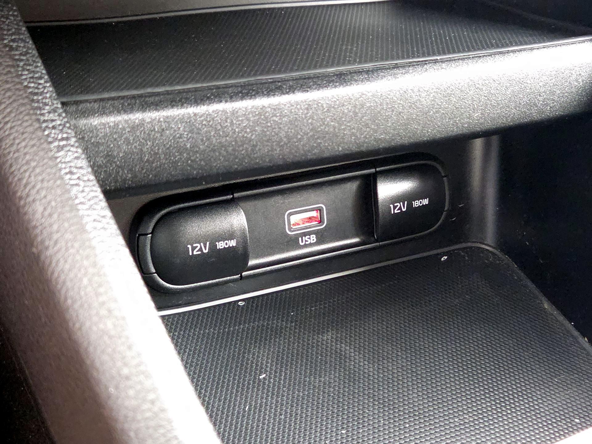 Thumbnail: 2023 Kia Forte - 18