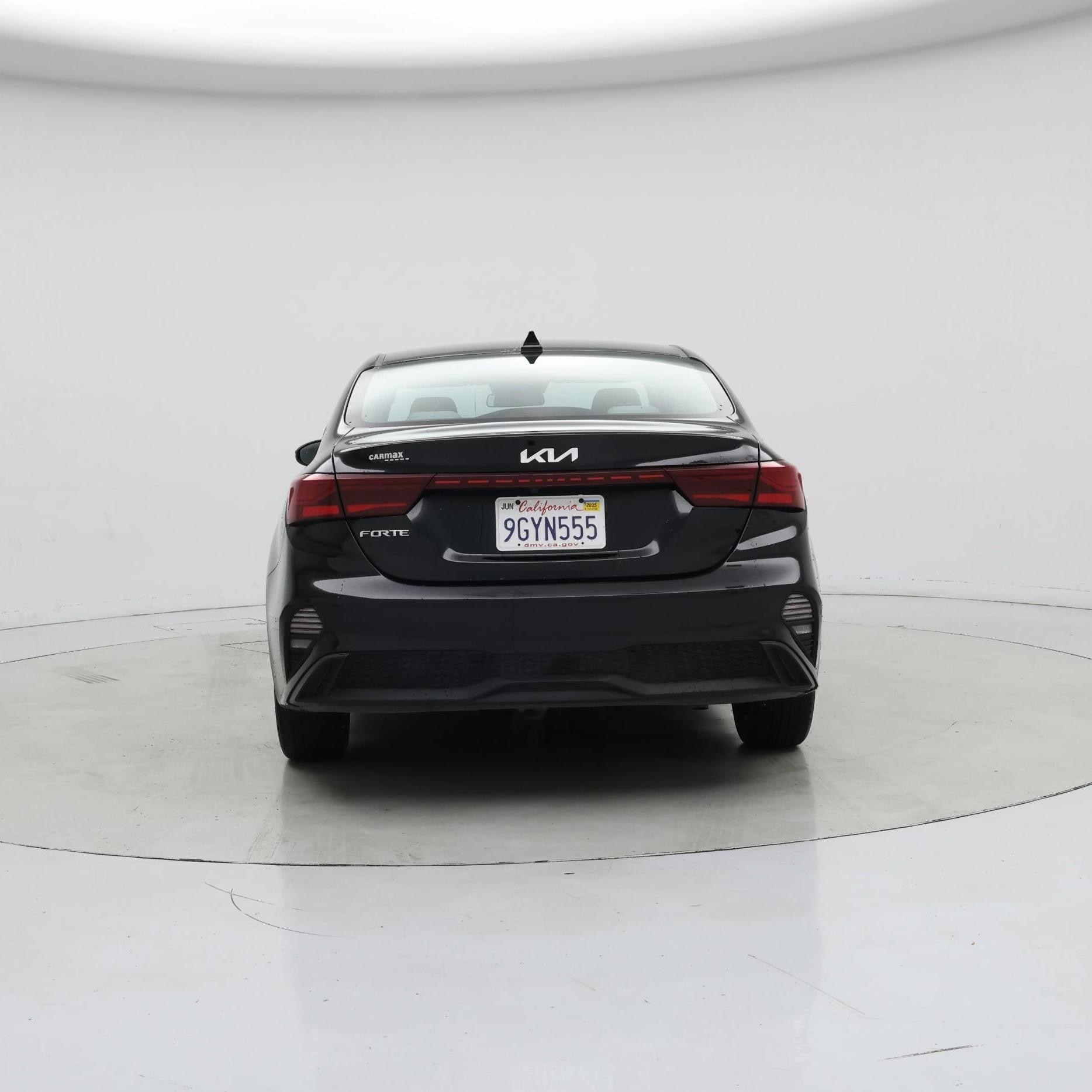 Thumbnail: 2023 Kia Forte - 6