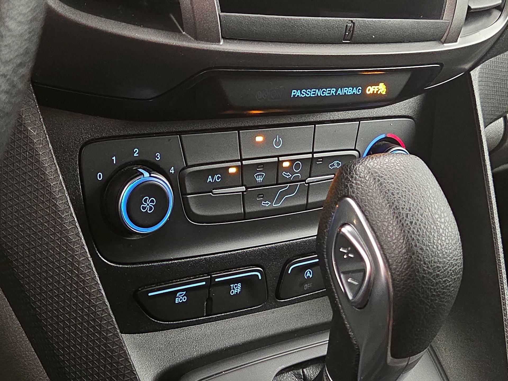 Thumbnail: 2020 Ford Transit Series - 16