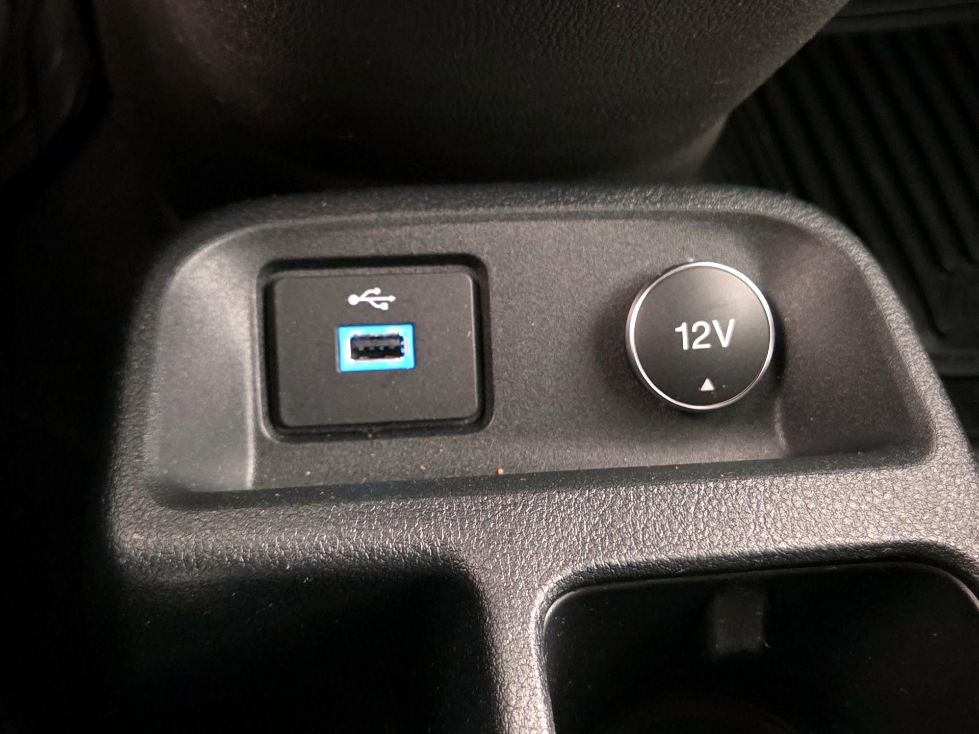 Thumbnail: 2020 Ford Transit Series - 18