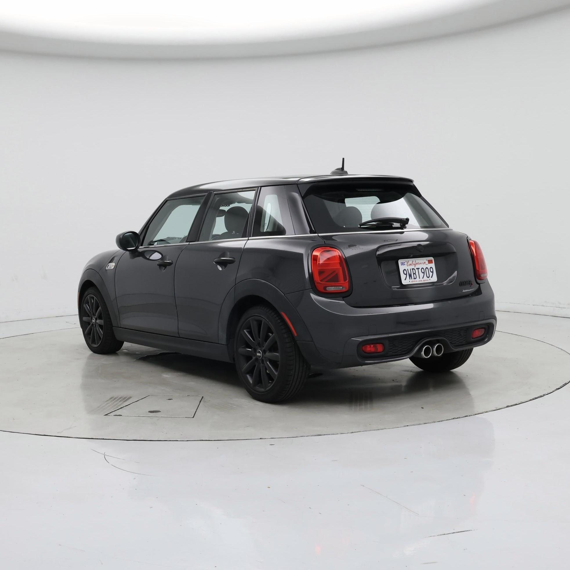 Thumbnail: 2020 MINI Cooper Hardtop - 2