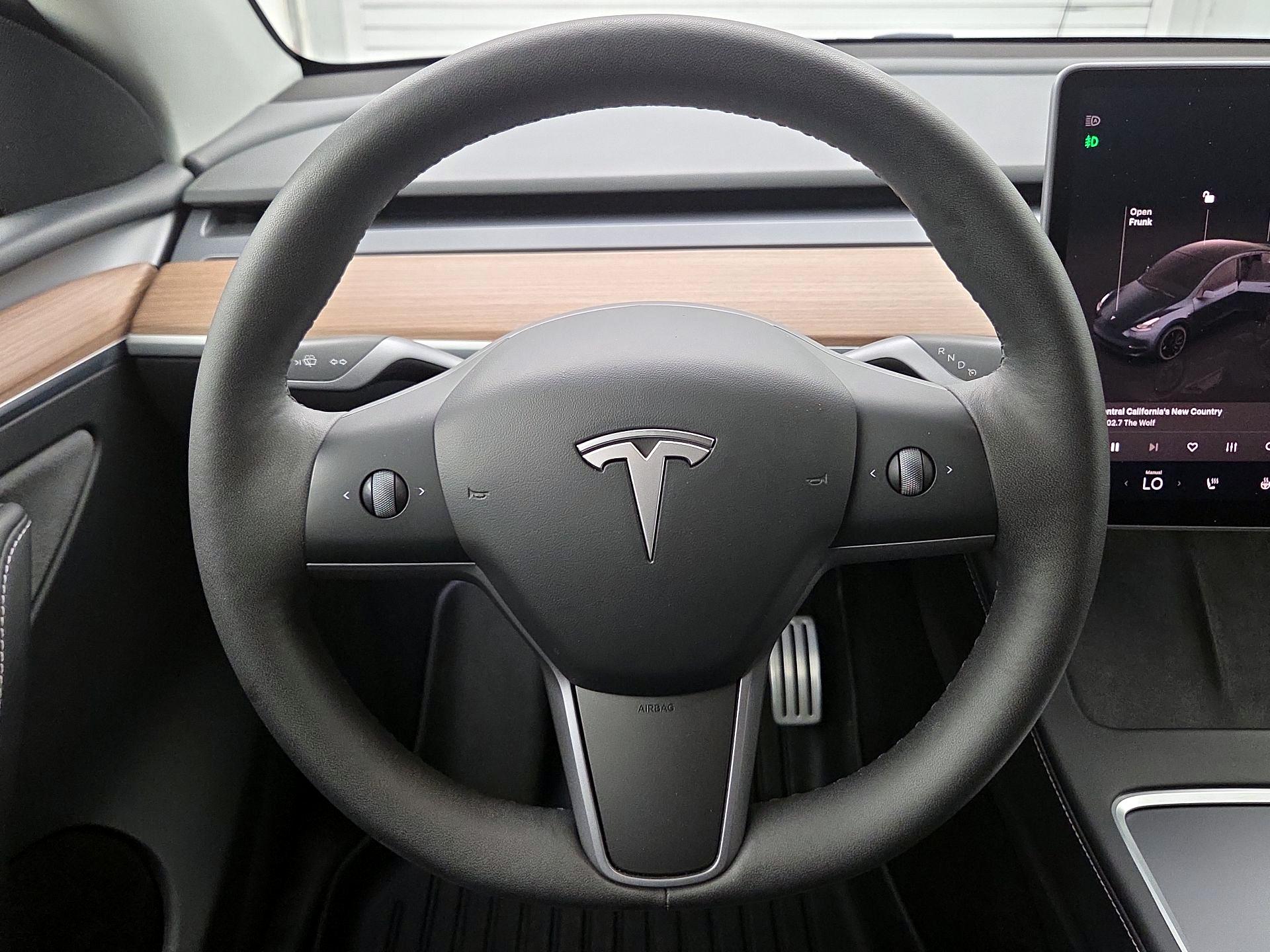 Thumbnail: 2024 Tesla Model Y - 10