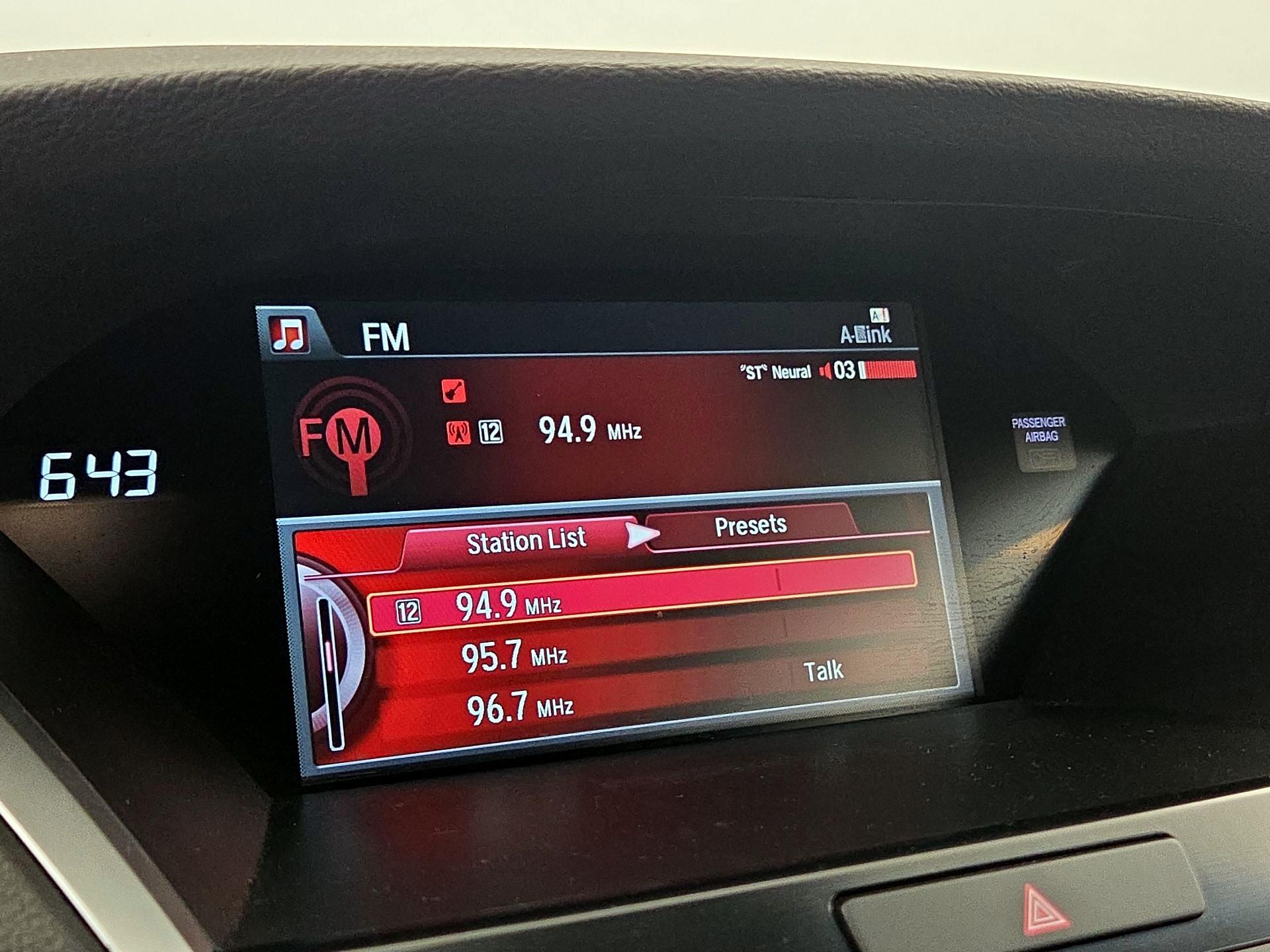 Thumbnail: 2019 Acura RLX - 16