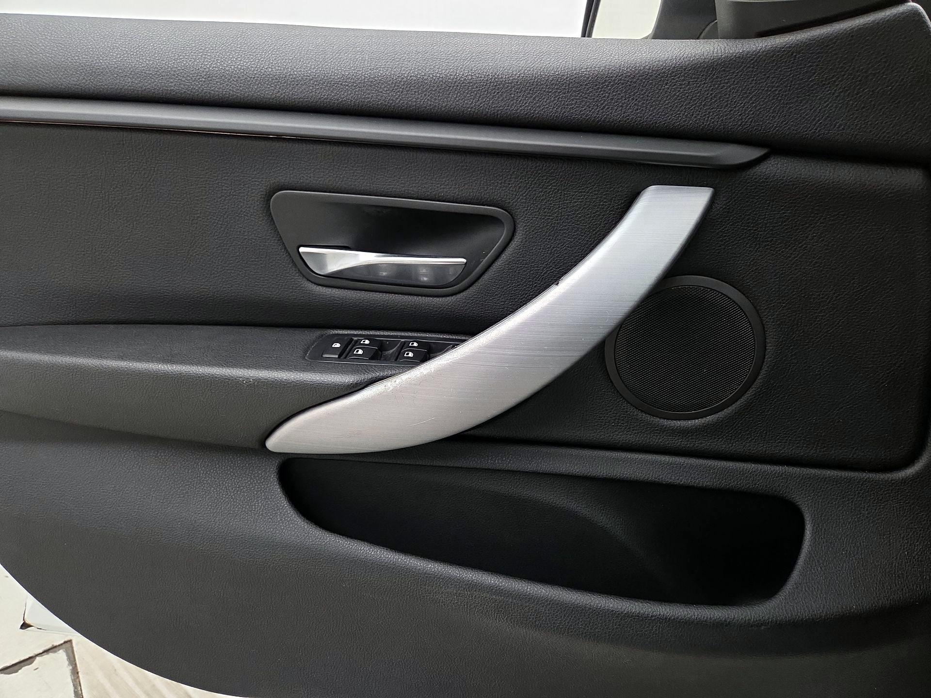 Thumbnail: 2015 BMW 4 Series - 12