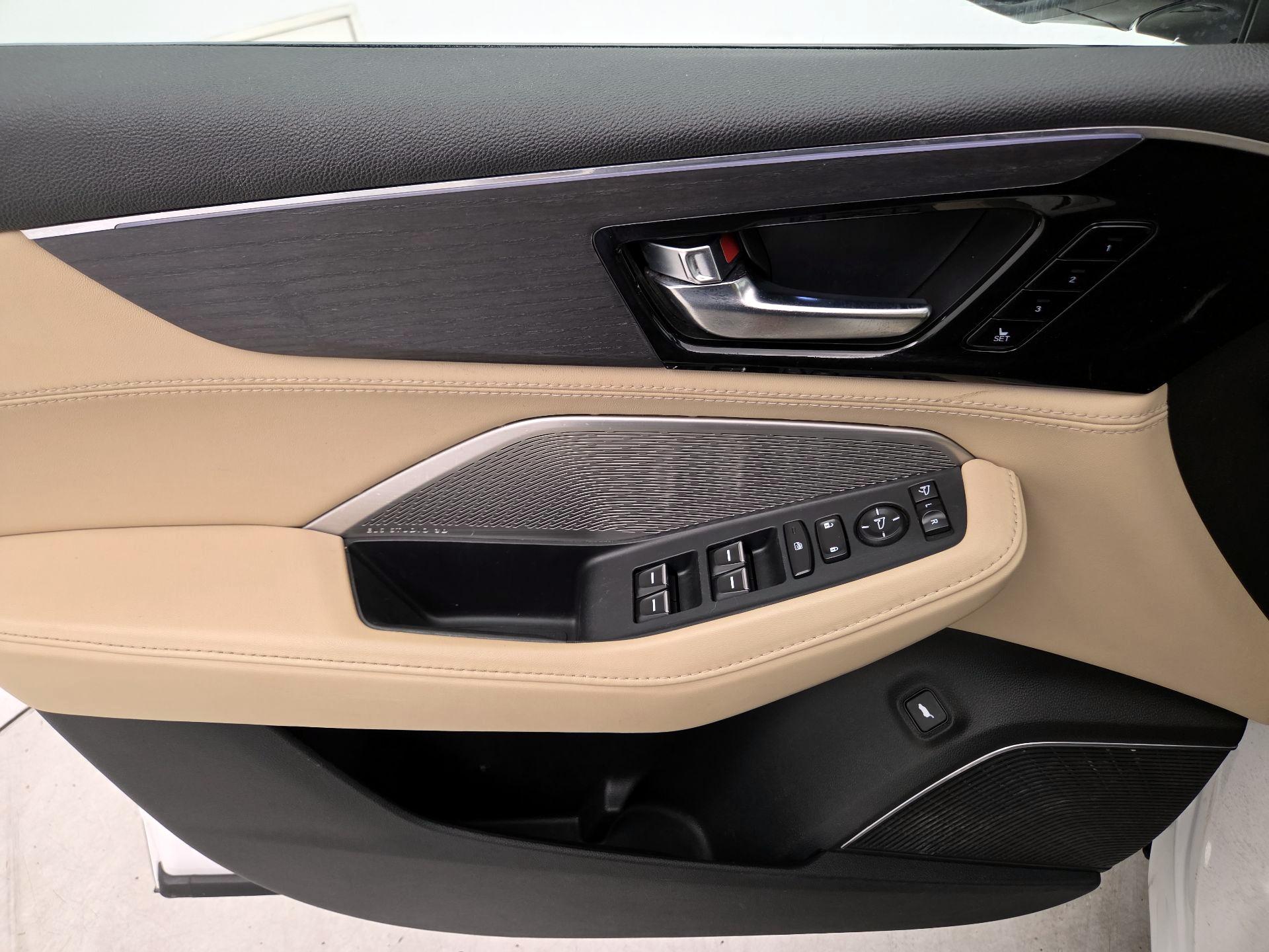 Thumbnail: 2023 Acura MDX - 12