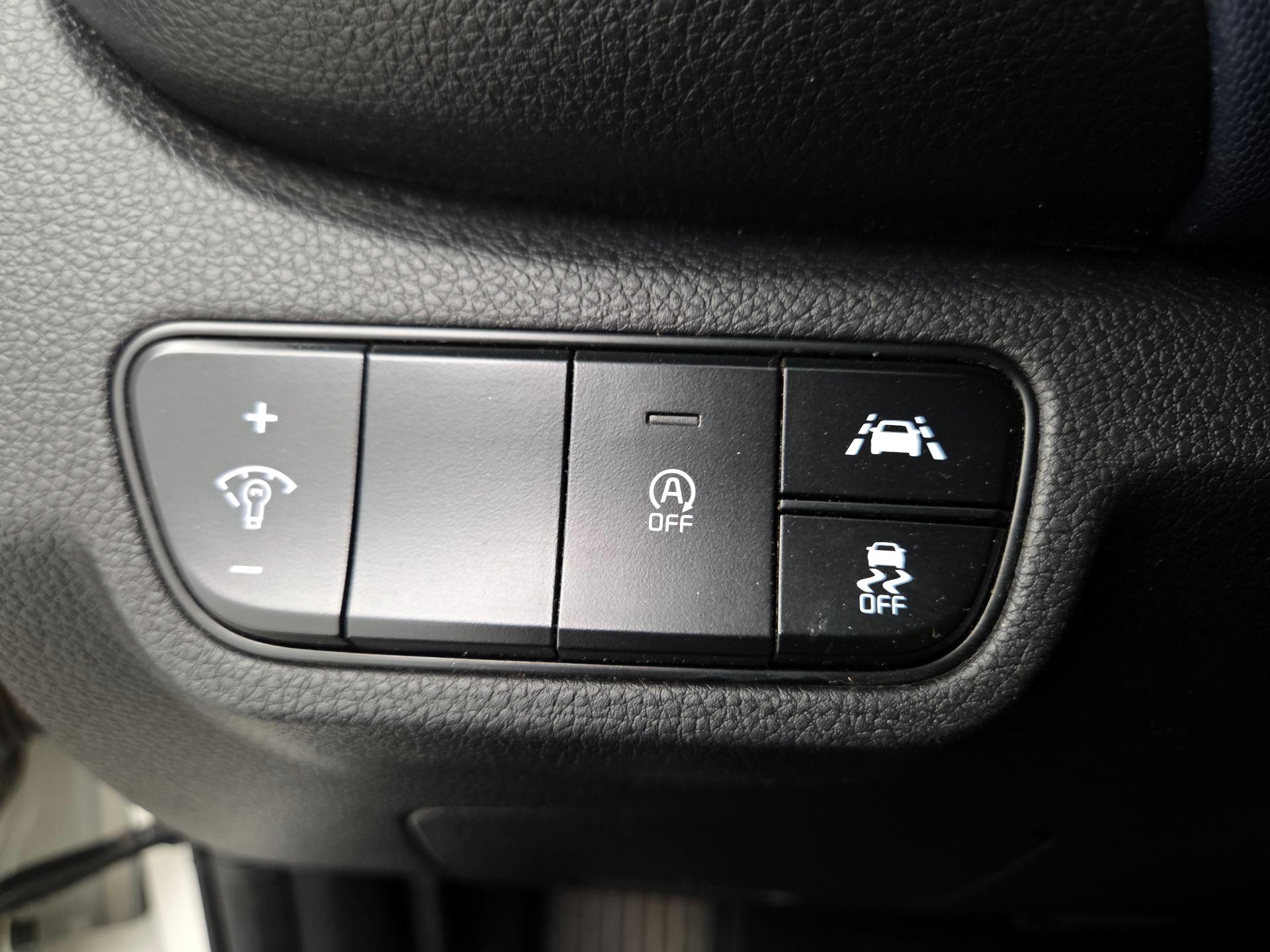 Thumbnail: 2022 Kia Seltos - 13