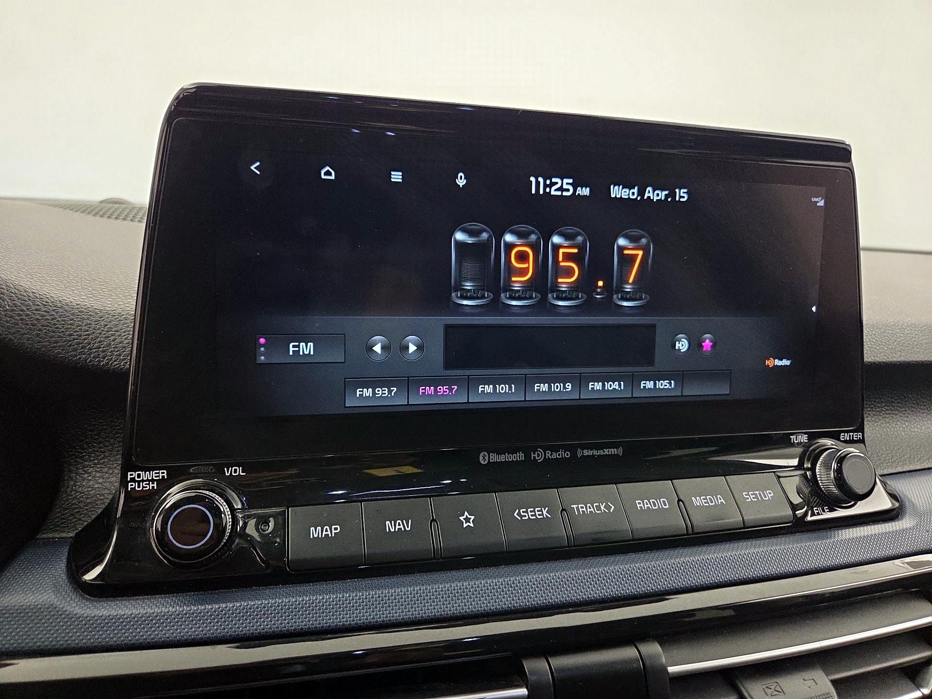 Thumbnail: 2022 Kia Seltos - 16