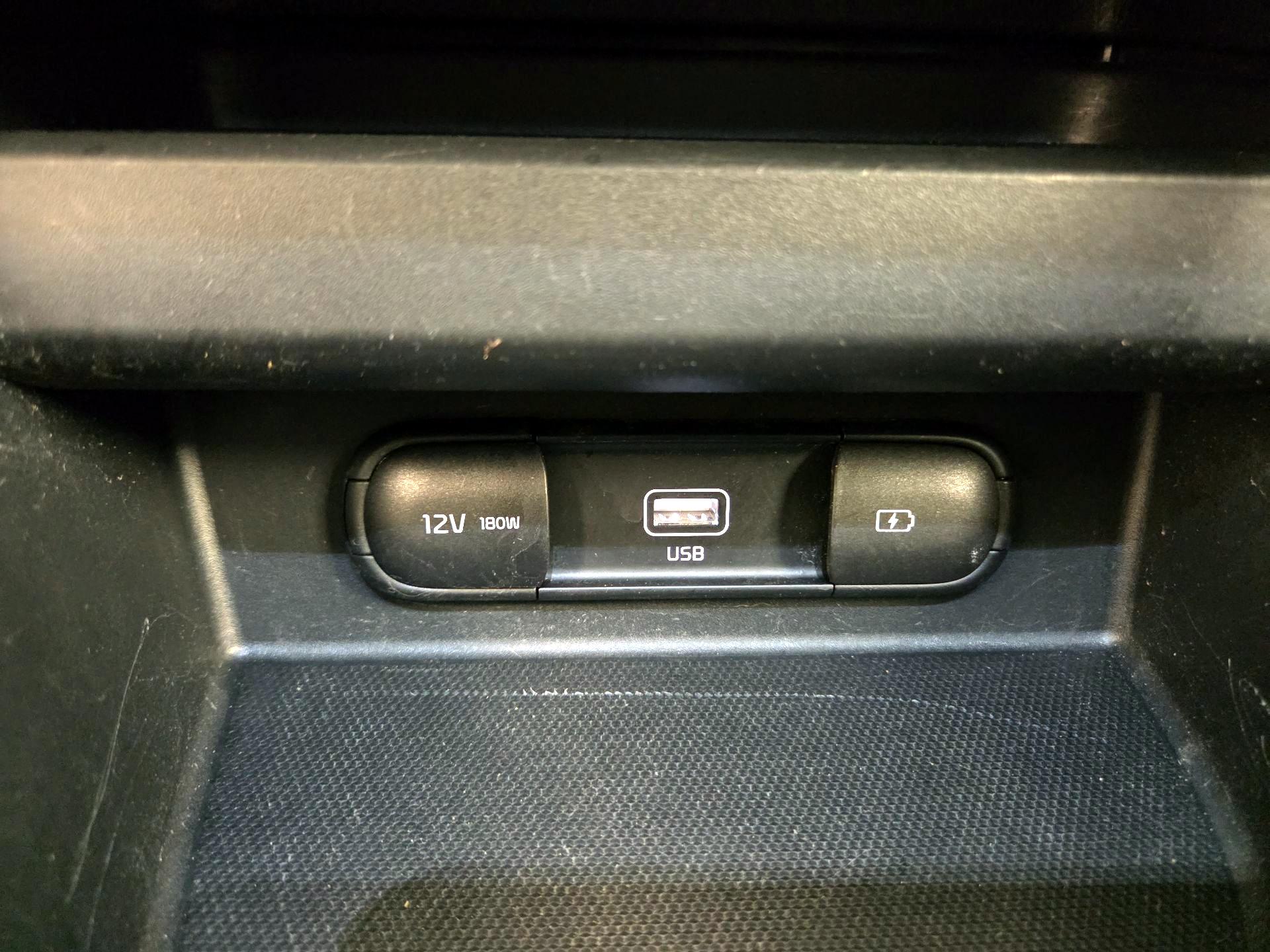 Thumbnail: 2022 Kia Seltos - 19