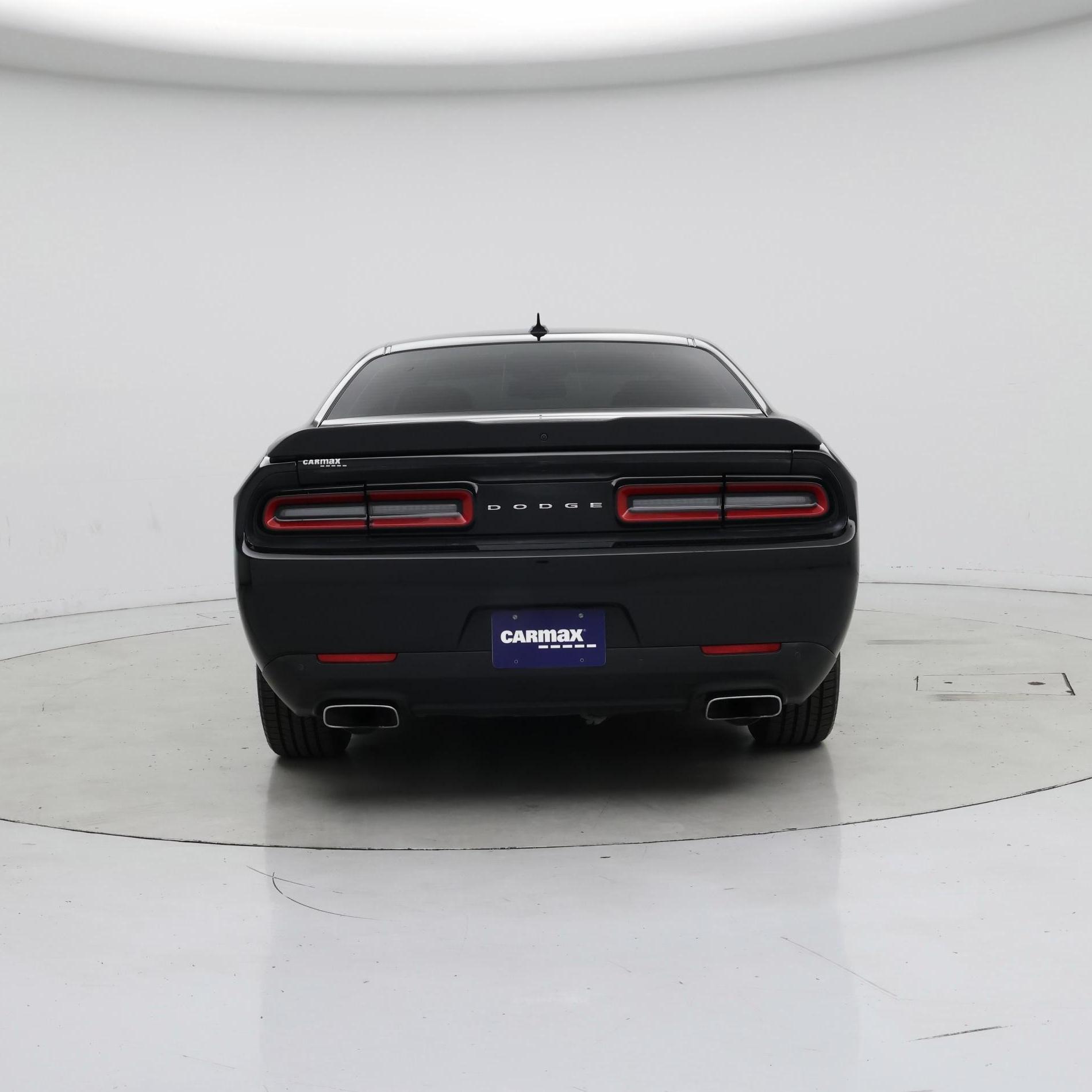 Thumbnail: 2016 Dodge Challenger - 6