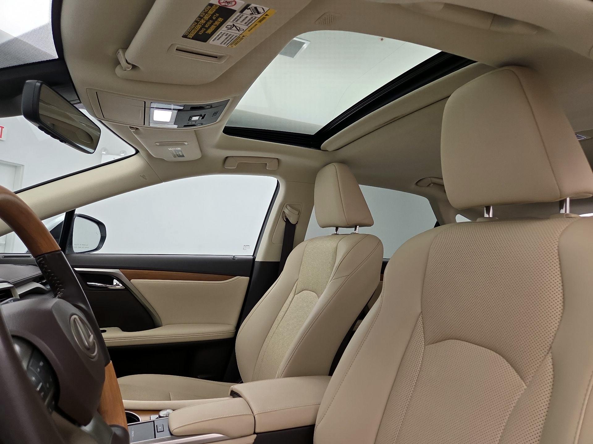 Thumbnail: 2020 Lexus RX - 20