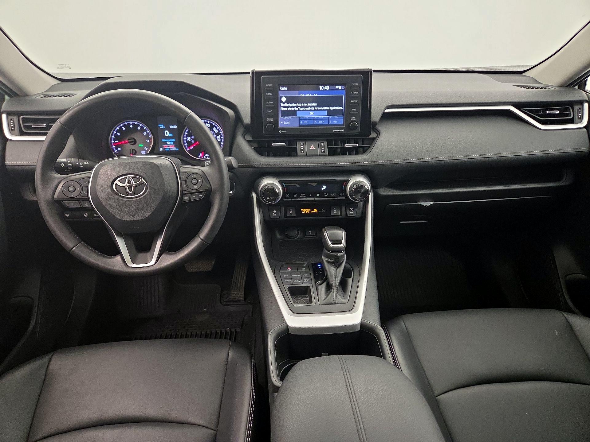 Thumbnail: 2022 Toyota RAV4 - 9