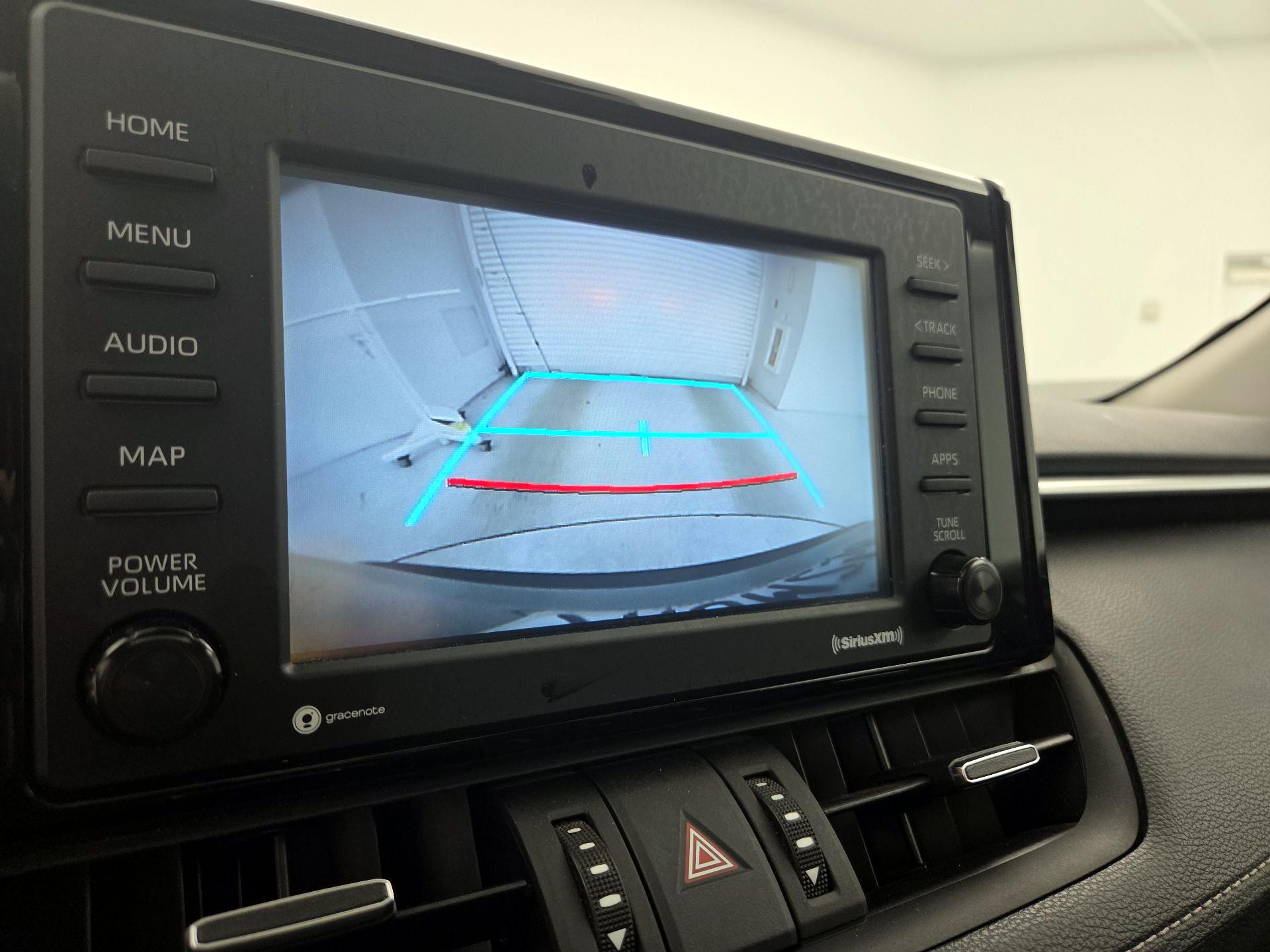 Thumbnail: 2022 Toyota RAV4 - 14