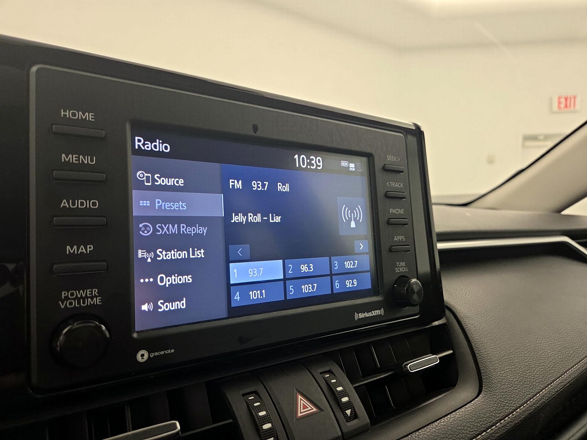 Thumbnail: 2022 Toyota RAV4 - 15