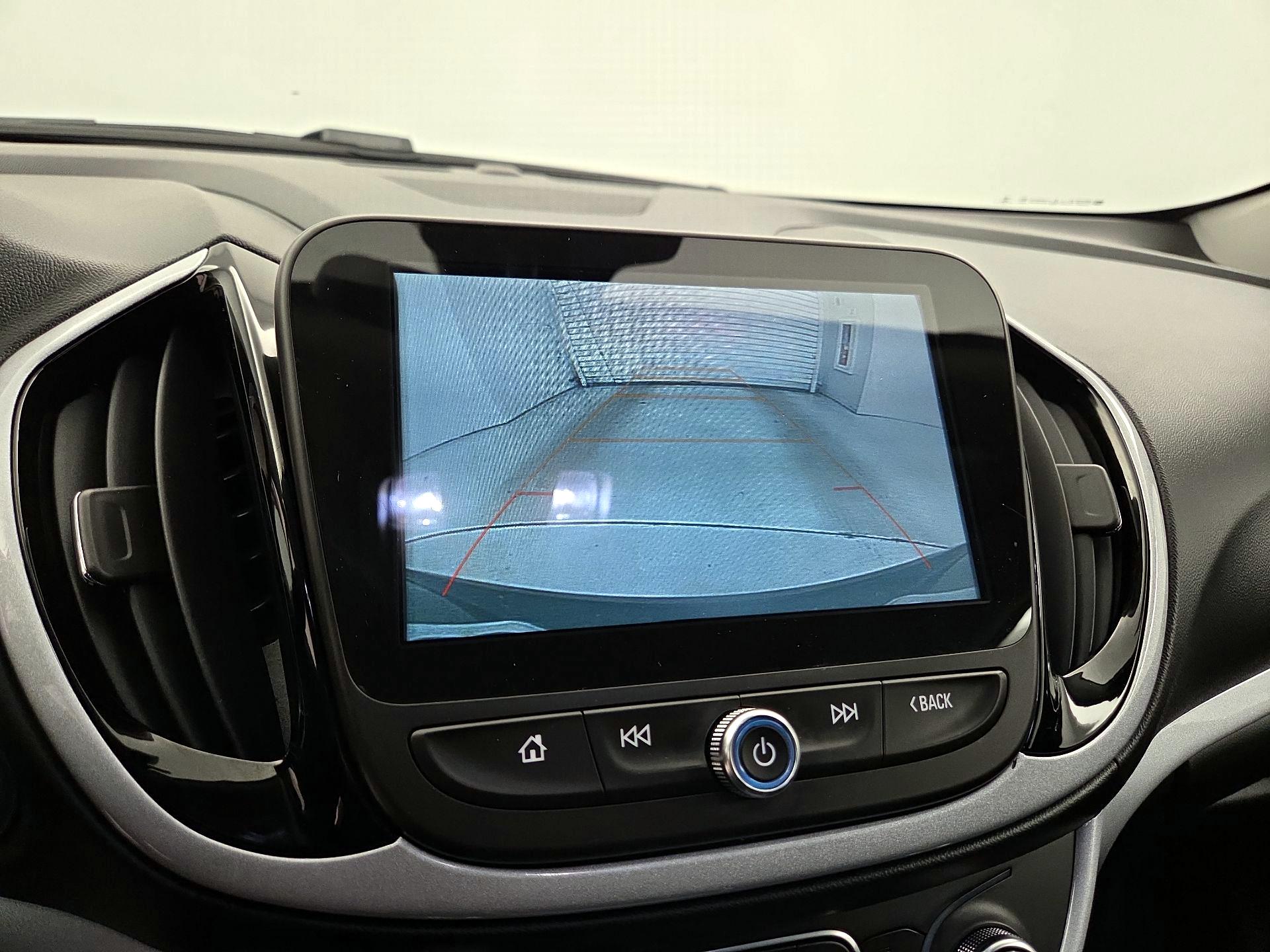 Thumbnail: 2018 Chevrolet Volt - 14