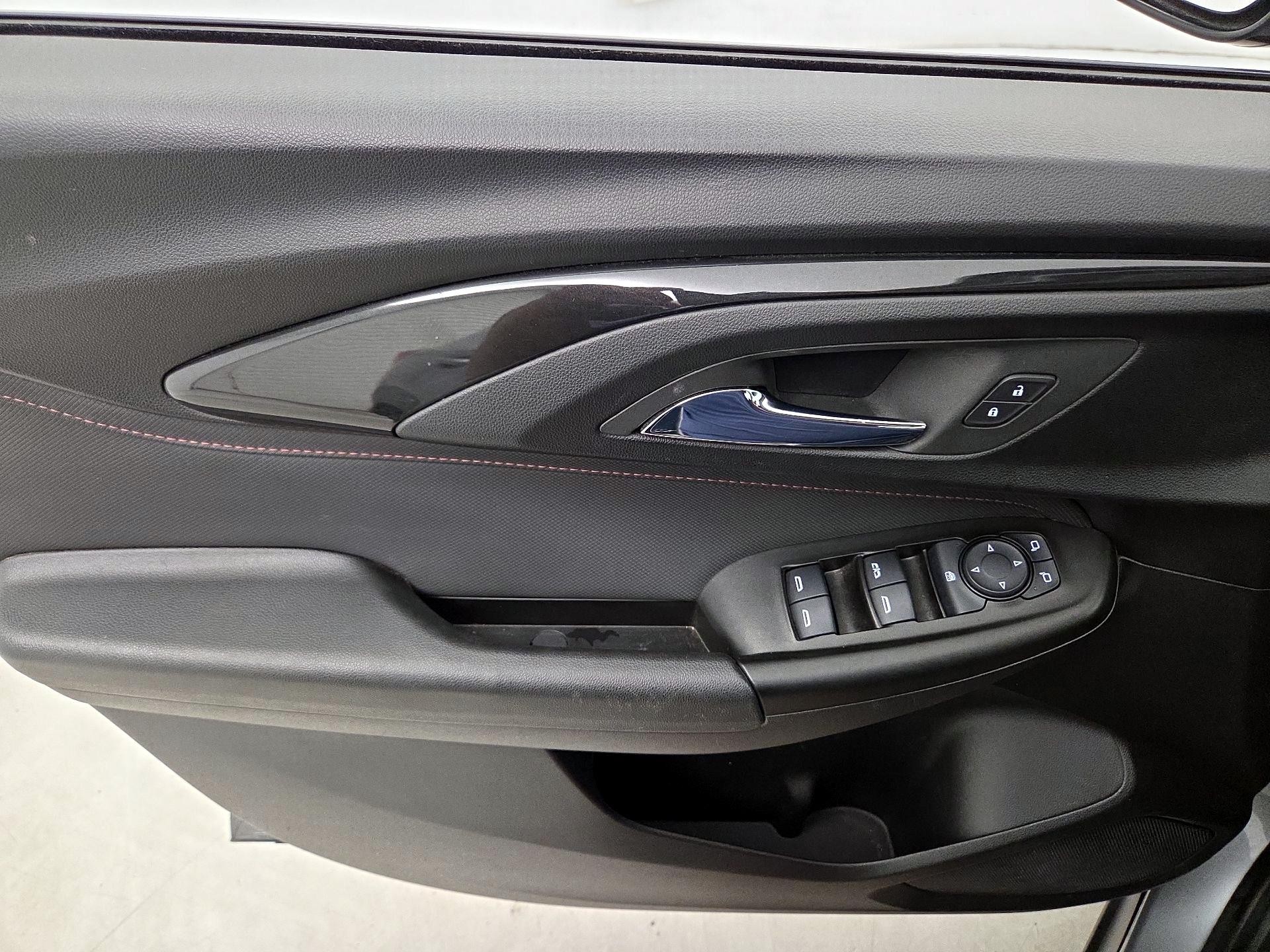 Thumbnail: 2023 Chevrolet TrailBlazer - 12