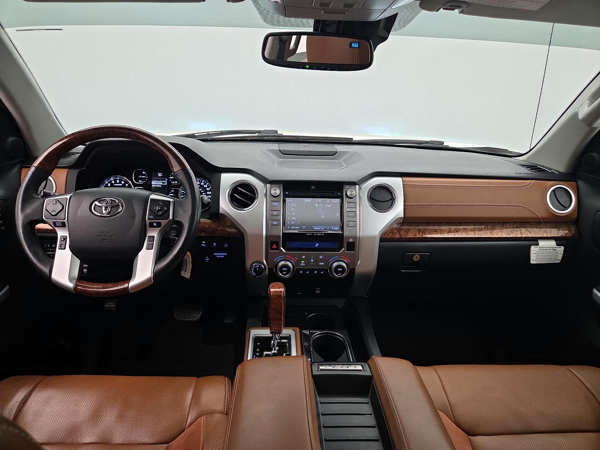 Thumbnail: 2018 Toyota Tundra - 9