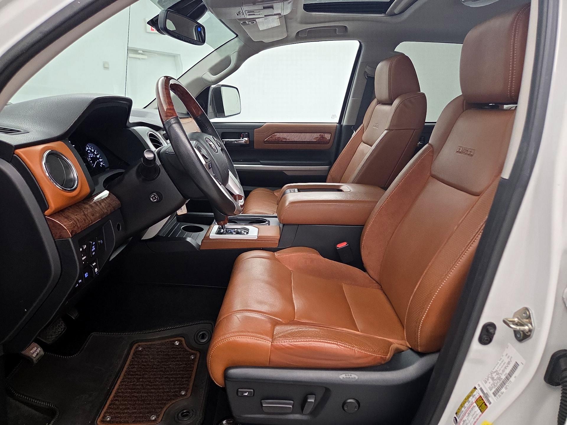Thumbnail: 2018 Toyota Tundra - 11