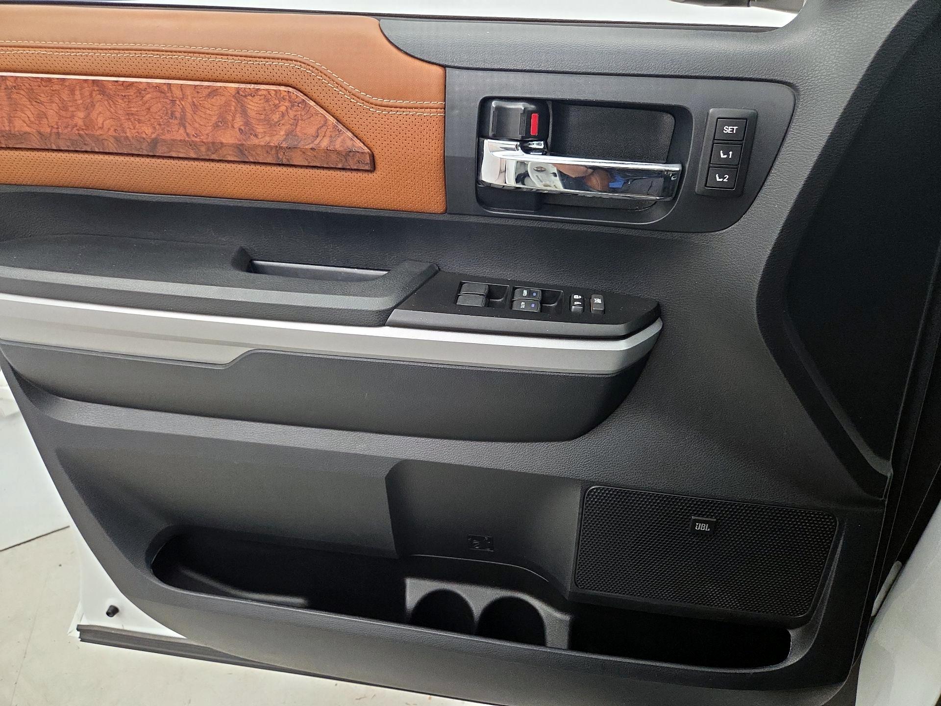 Thumbnail: 2018 Toyota Tundra - 12