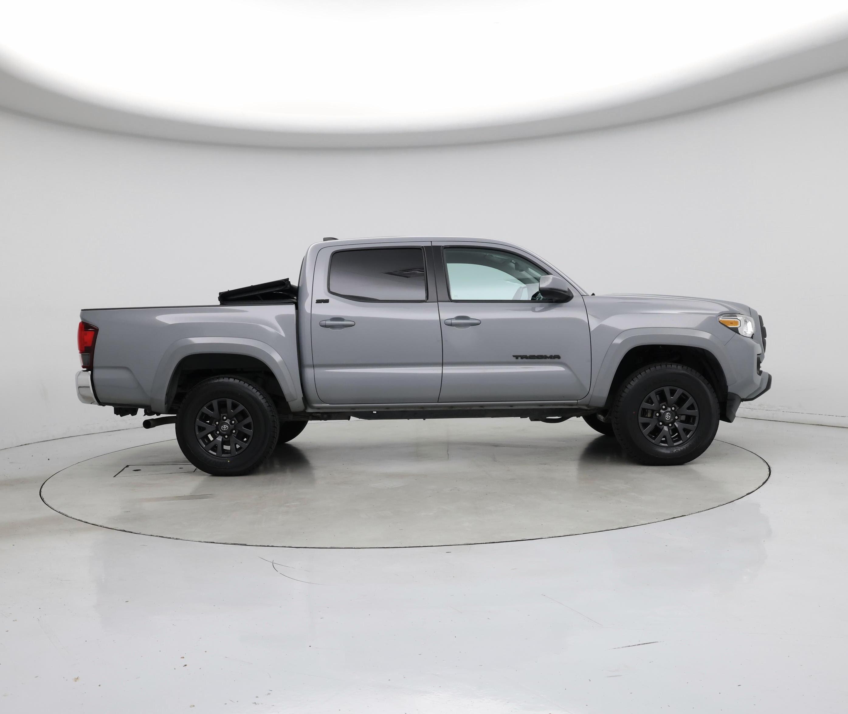 Thumbnail: 2021 Toyota Tacoma - 7