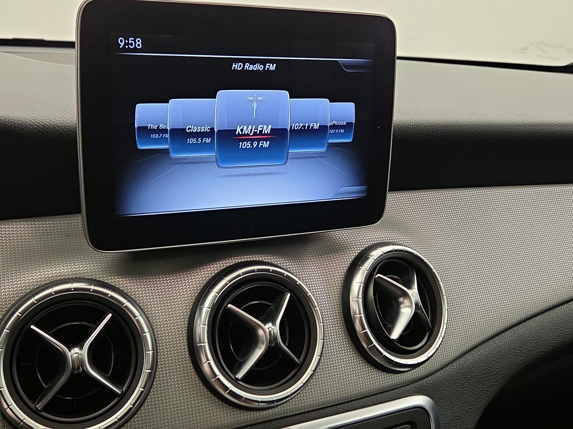 Thumbnail: 2019 Mercedes-Benz CLA - 15