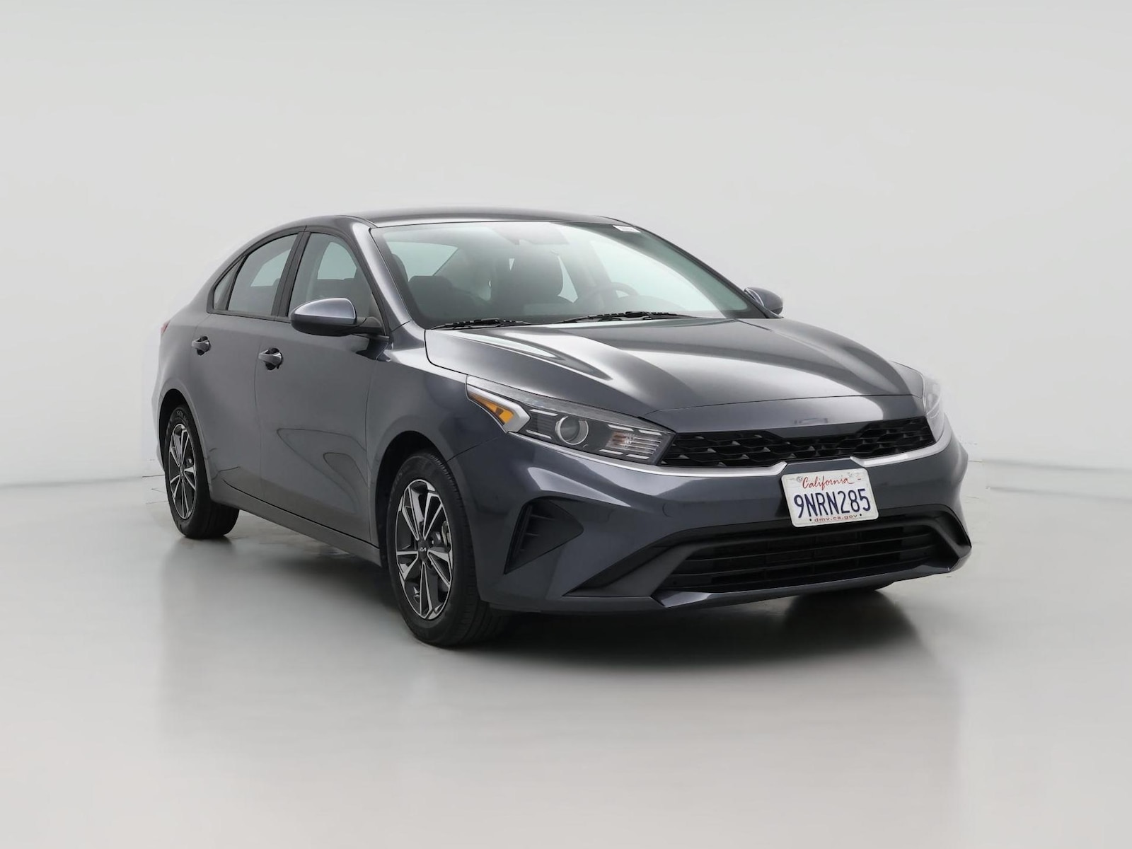 2024 Kia Forte LXS - Photo 1