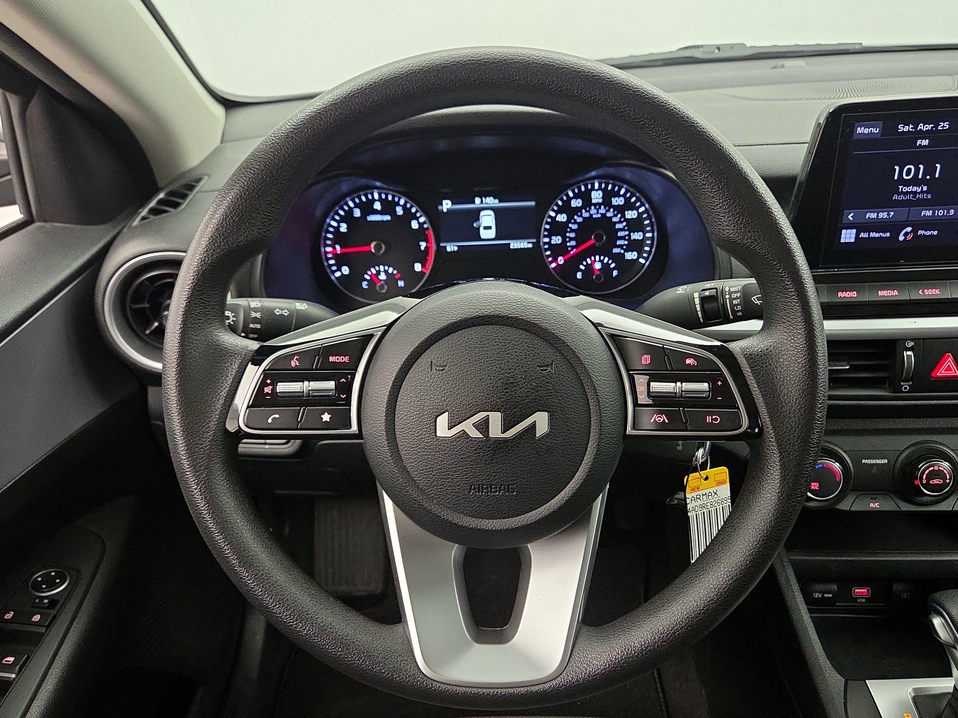 Thumbnail: 2024 Kia Forte - 10