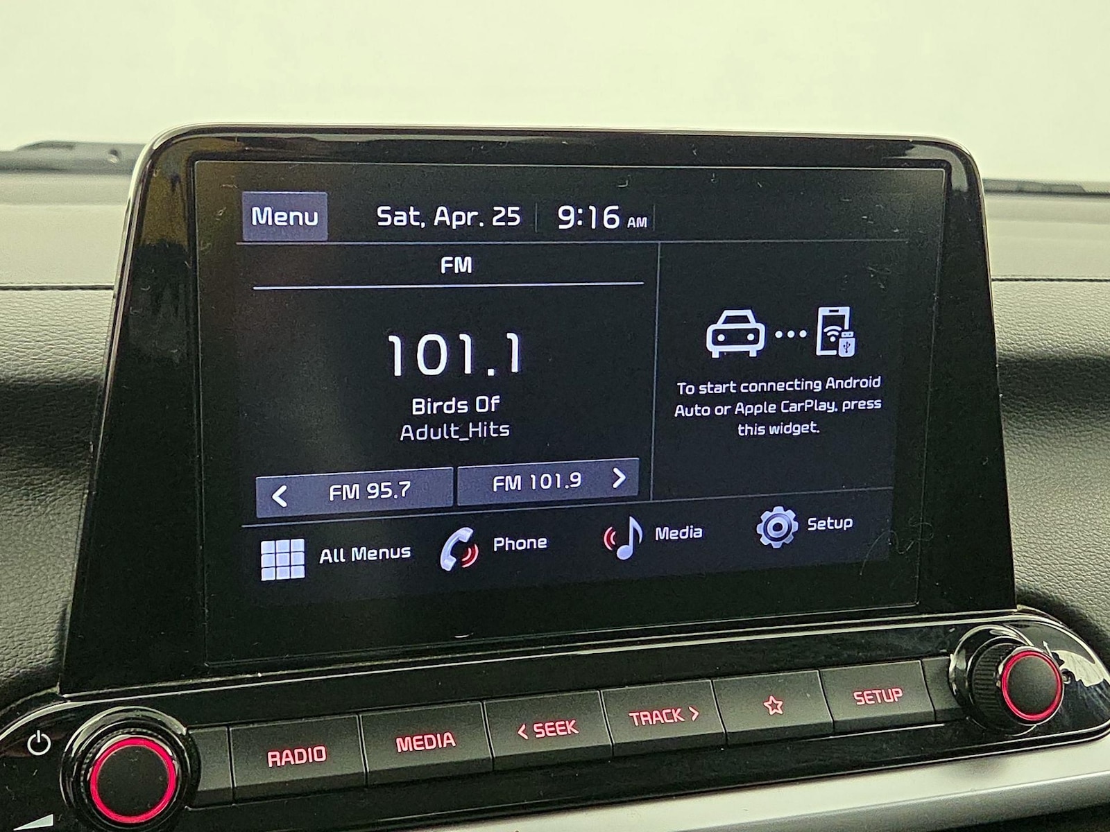 2024 Kia Forte LXS - Photo 16