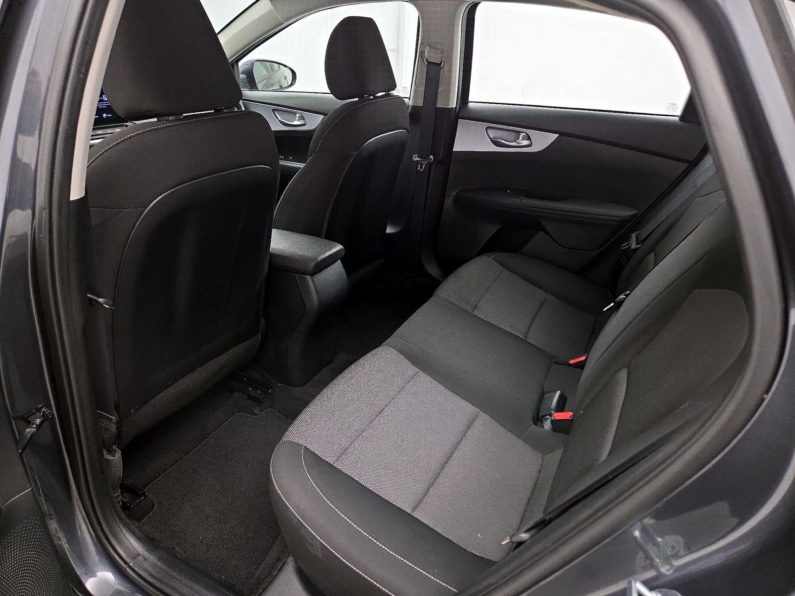 2024 Kia Forte LXS - Photo 20